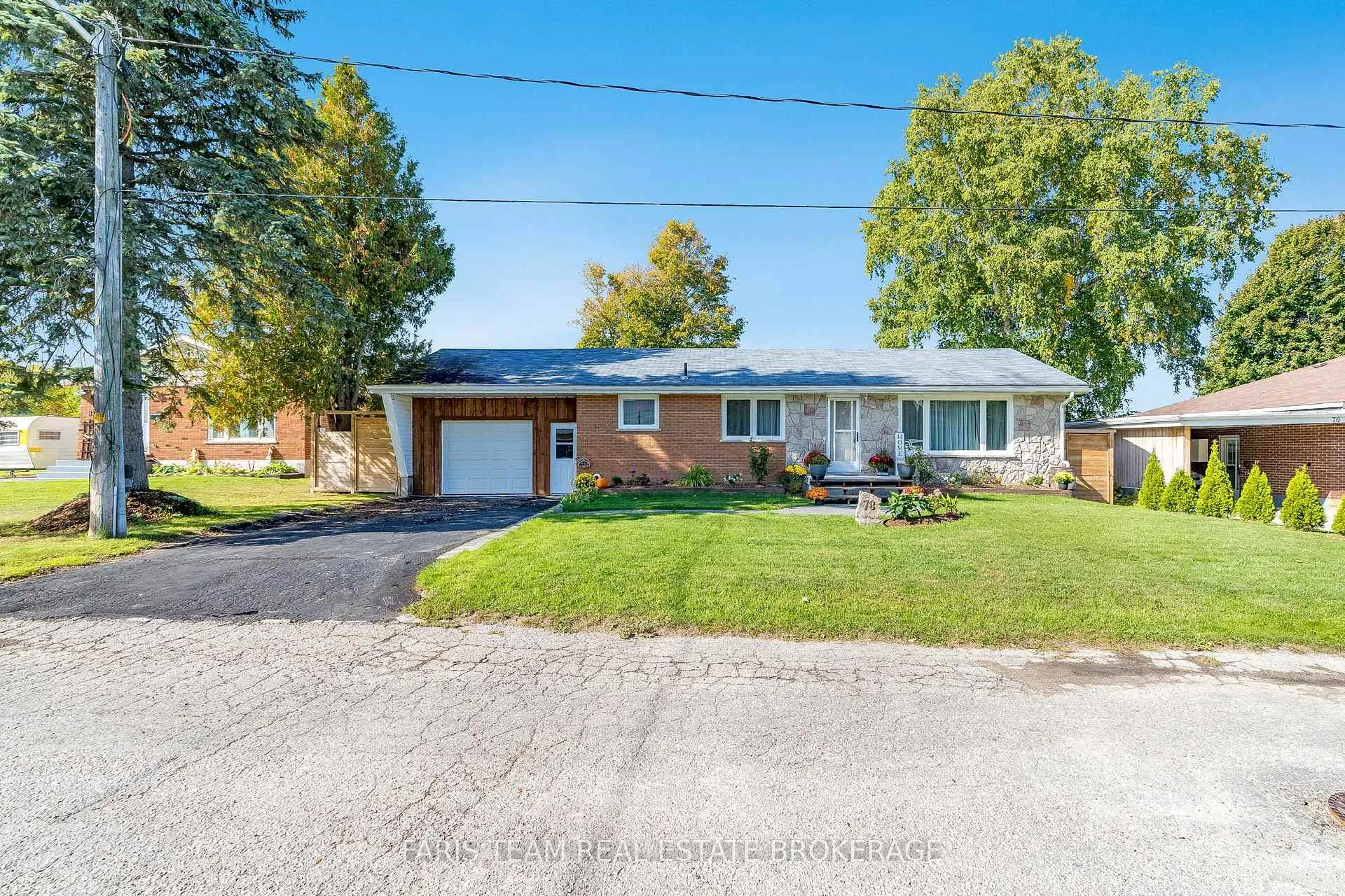 Photo 3 of 78 McKibbon Drive, Meaford — HOMEH