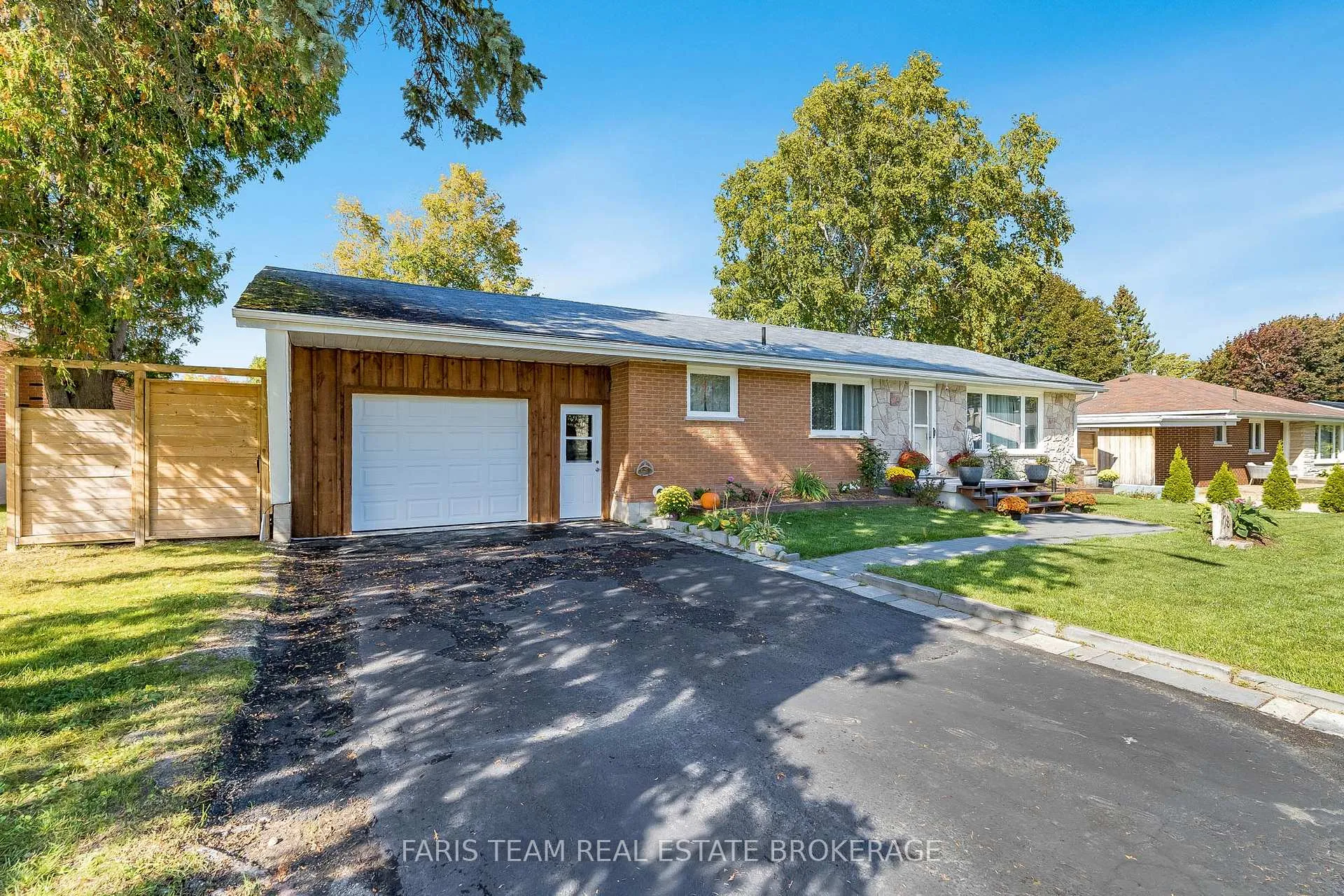Photo 4 of 78 McKibbon Drive, Meaford — HOMEH