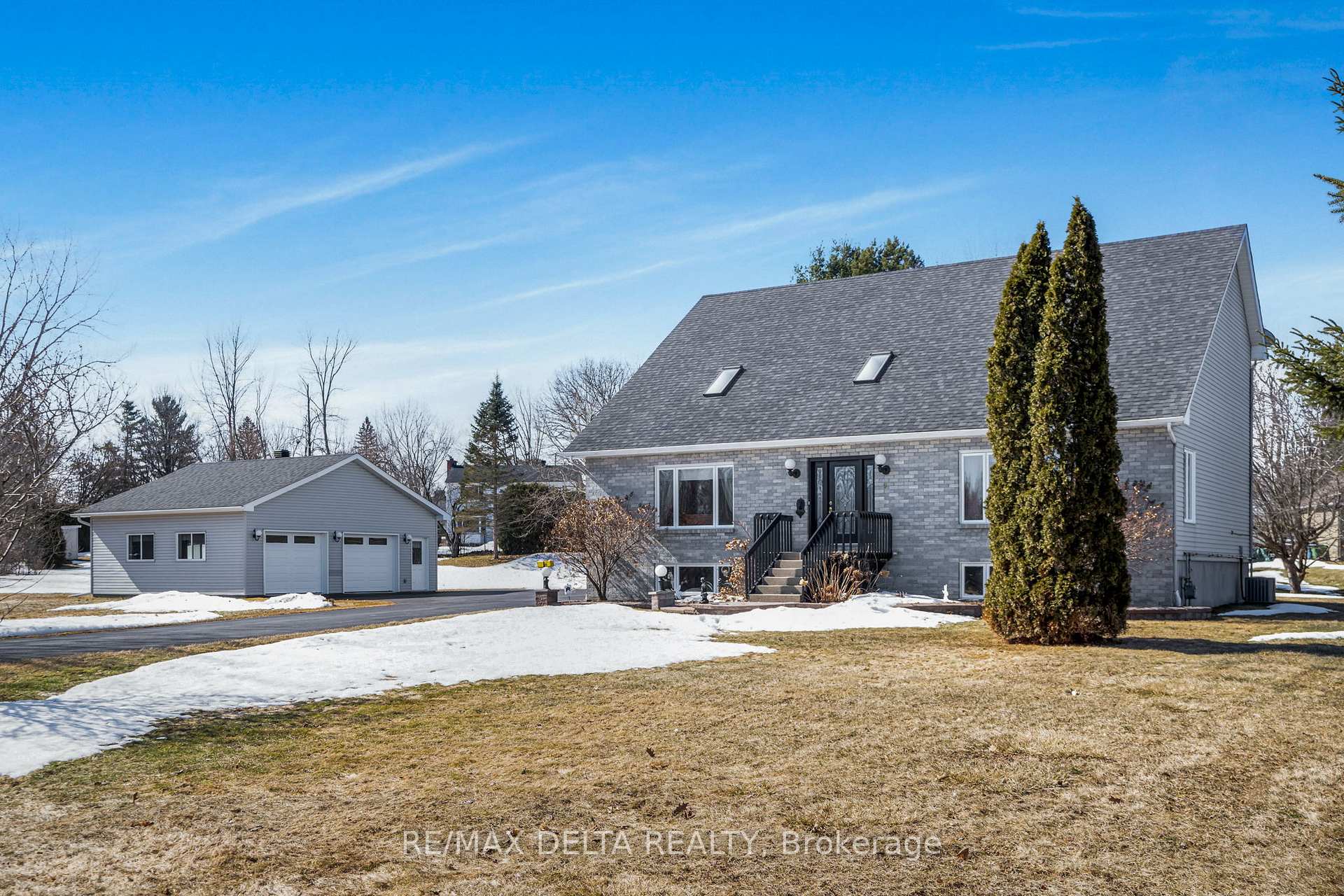 Photo 2 of 9 Landriault Street, Champlain, Champlain Twp — HOMEH
