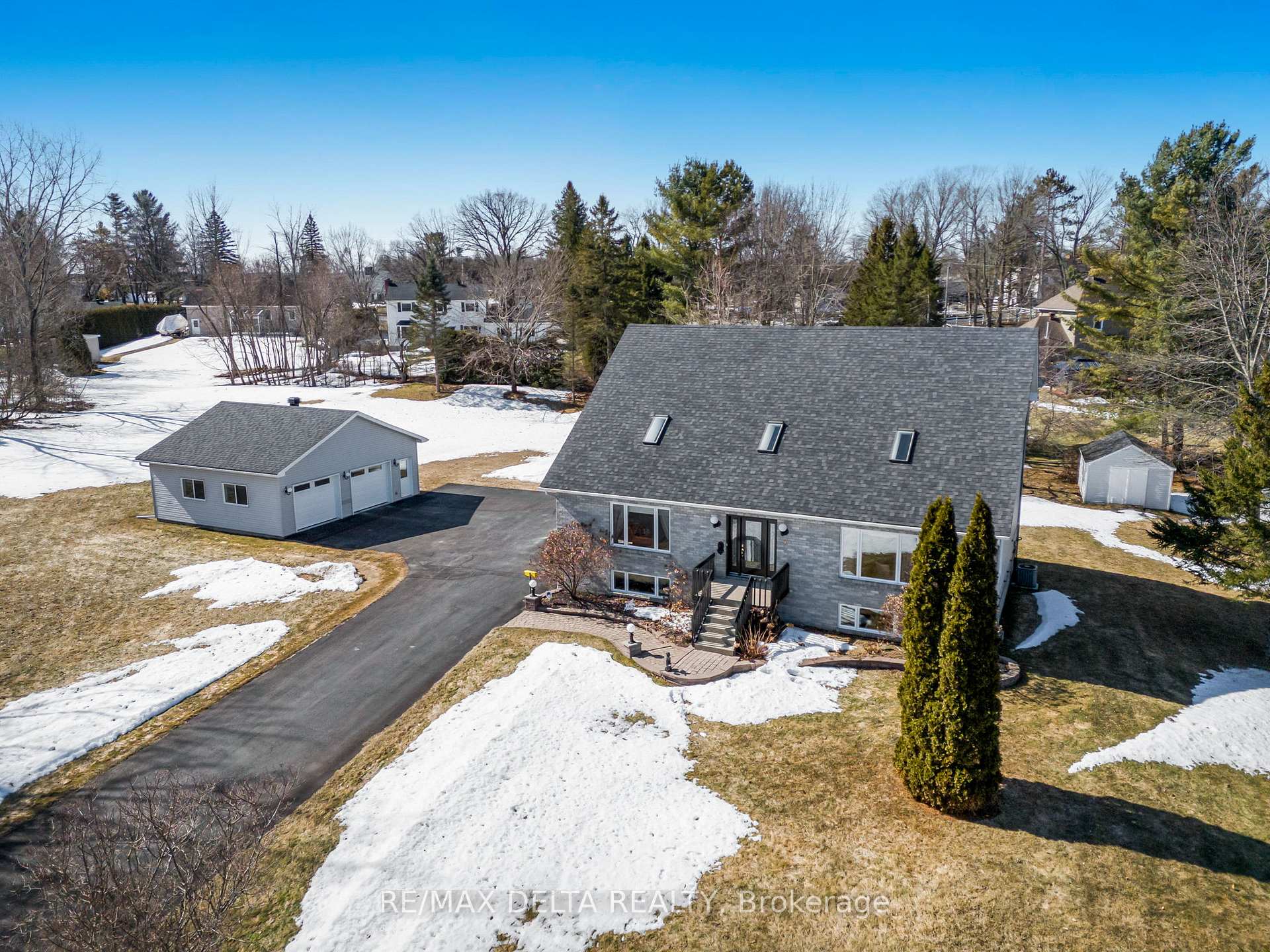 Photo 4 of 9 Landriault Street, Champlain, Champlain Twp — HOMEH