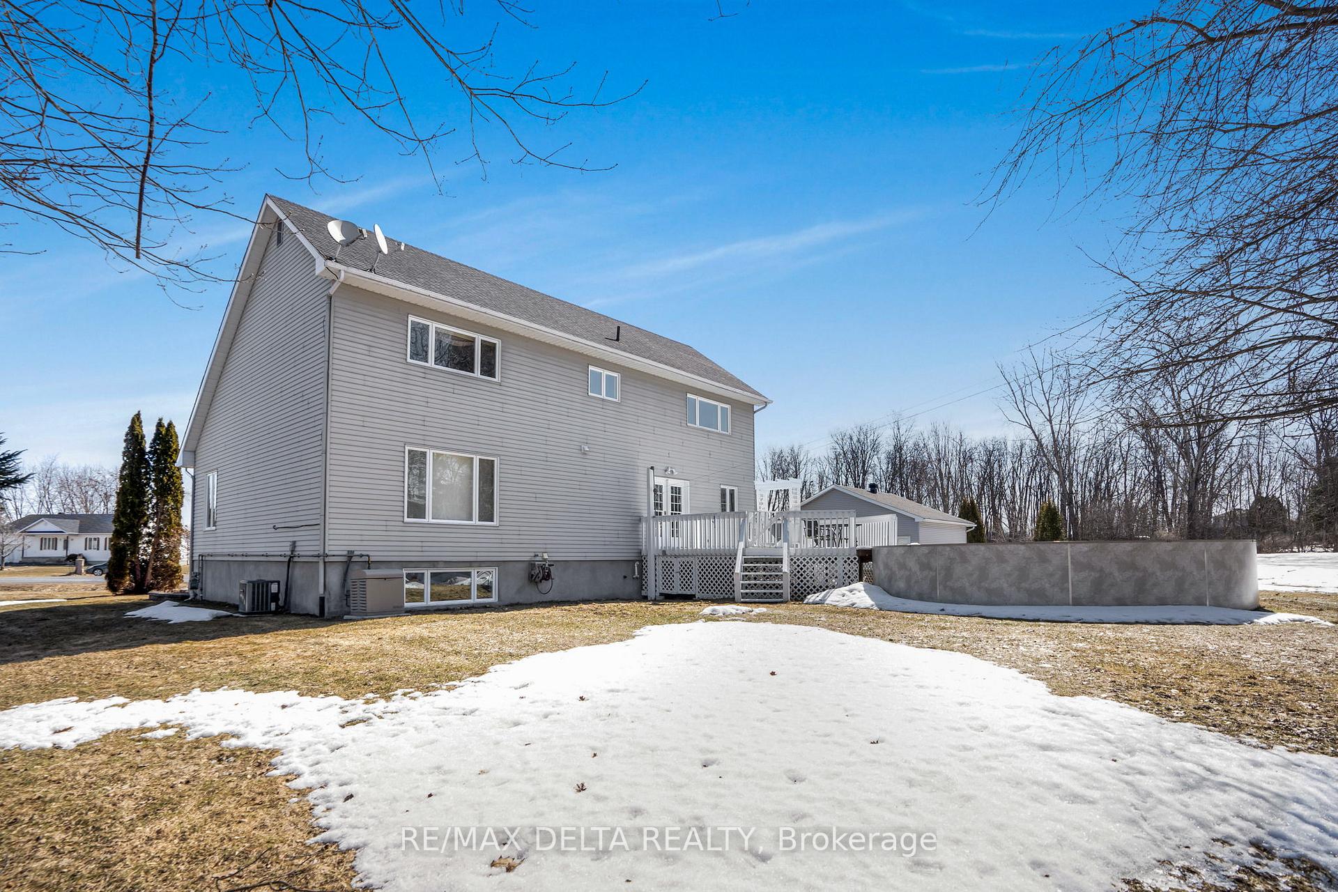 Photo 7 of 9 Landriault Street, Champlain, Champlain Twp — HOMEH