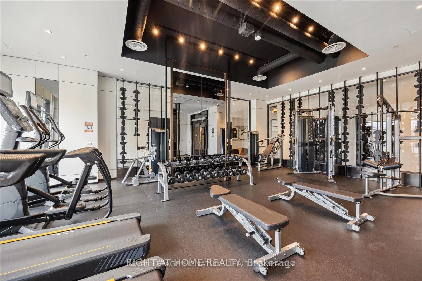 Photo 6 of Unit 1608, 1480 Bayly Street, Pickering, Bay Ridges — HOMEH