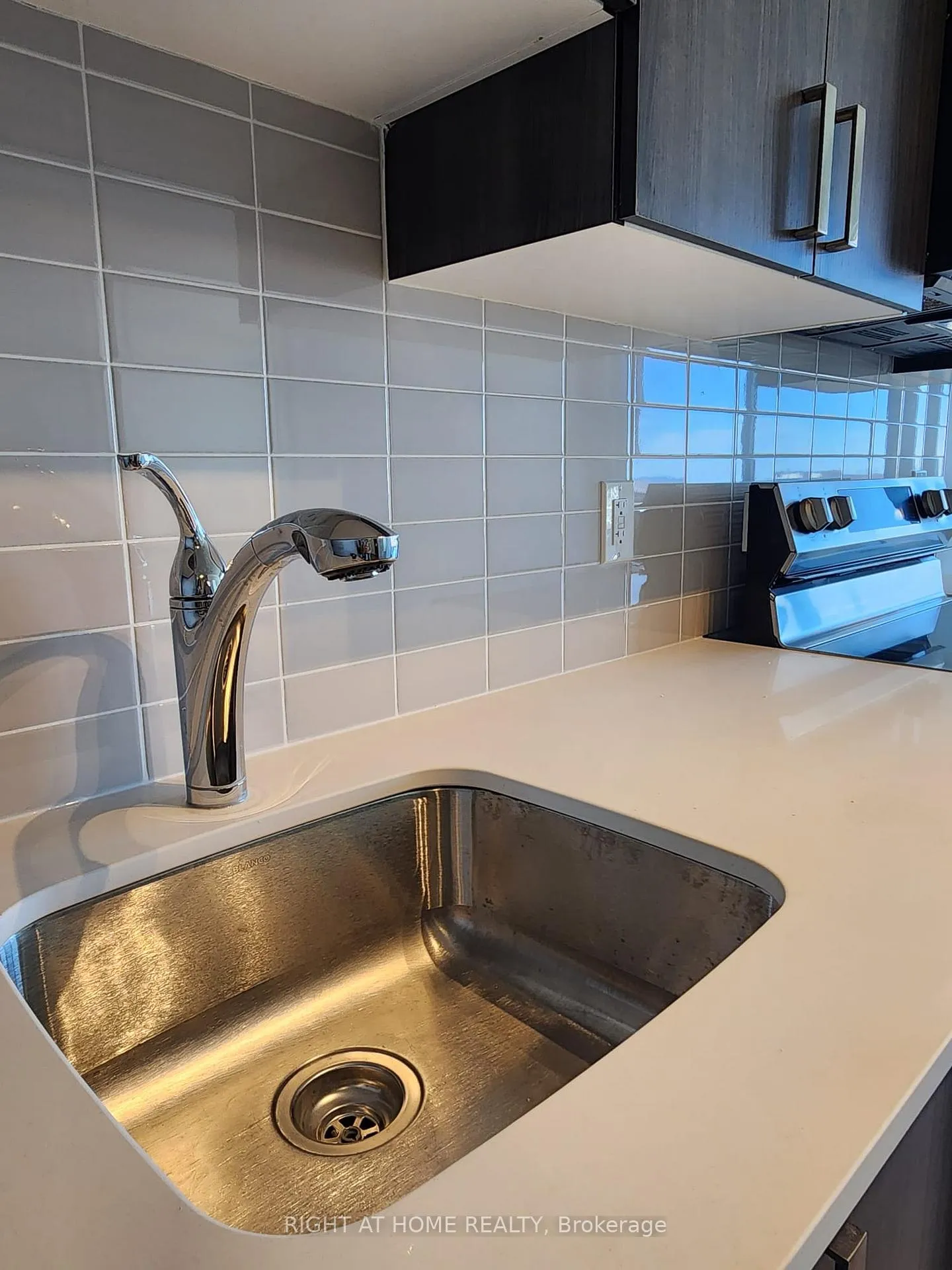 Photo 15 of Unit 1608, 1480 Bayly Street, Pickering, Bay Ridges — HOMEH