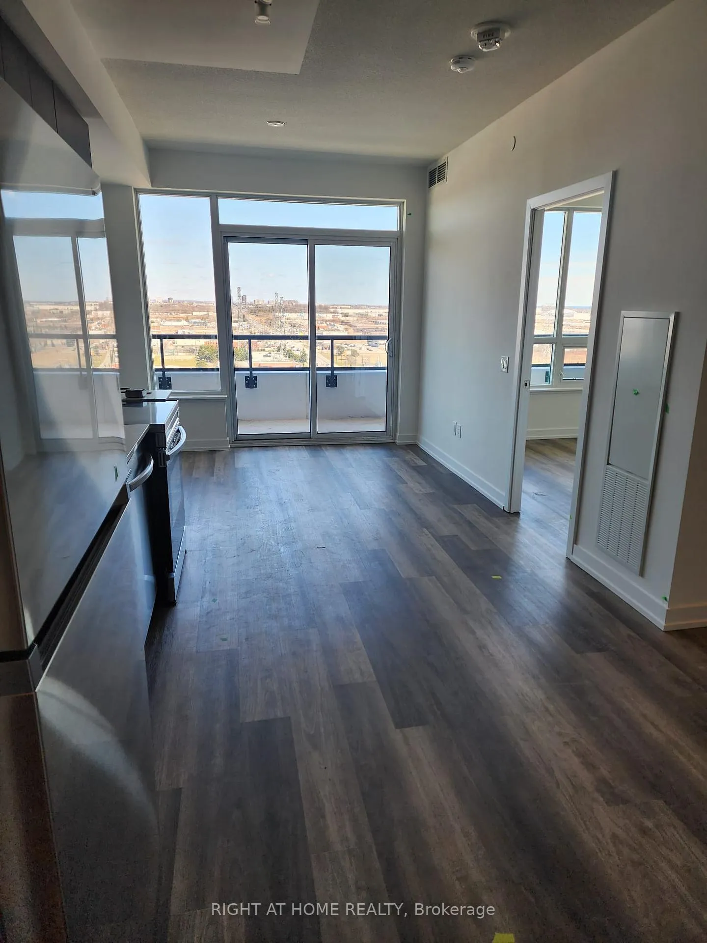 Photo 16 of Unit 1608, 1480 Bayly Street, Pickering, Bay Ridges — HOMEH