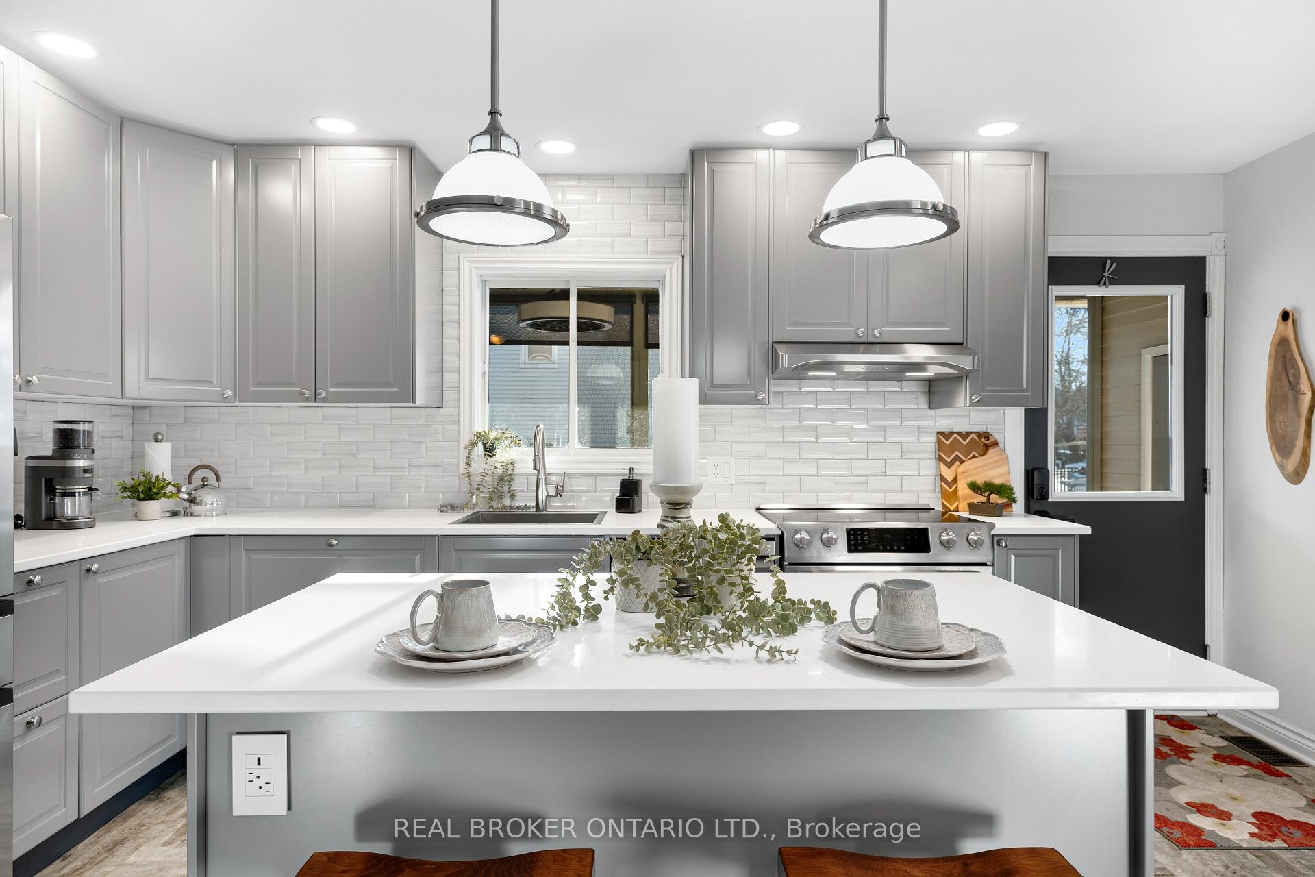 Photo 8 of 26 McArthur Avenue, Carleton Place — HOMEH