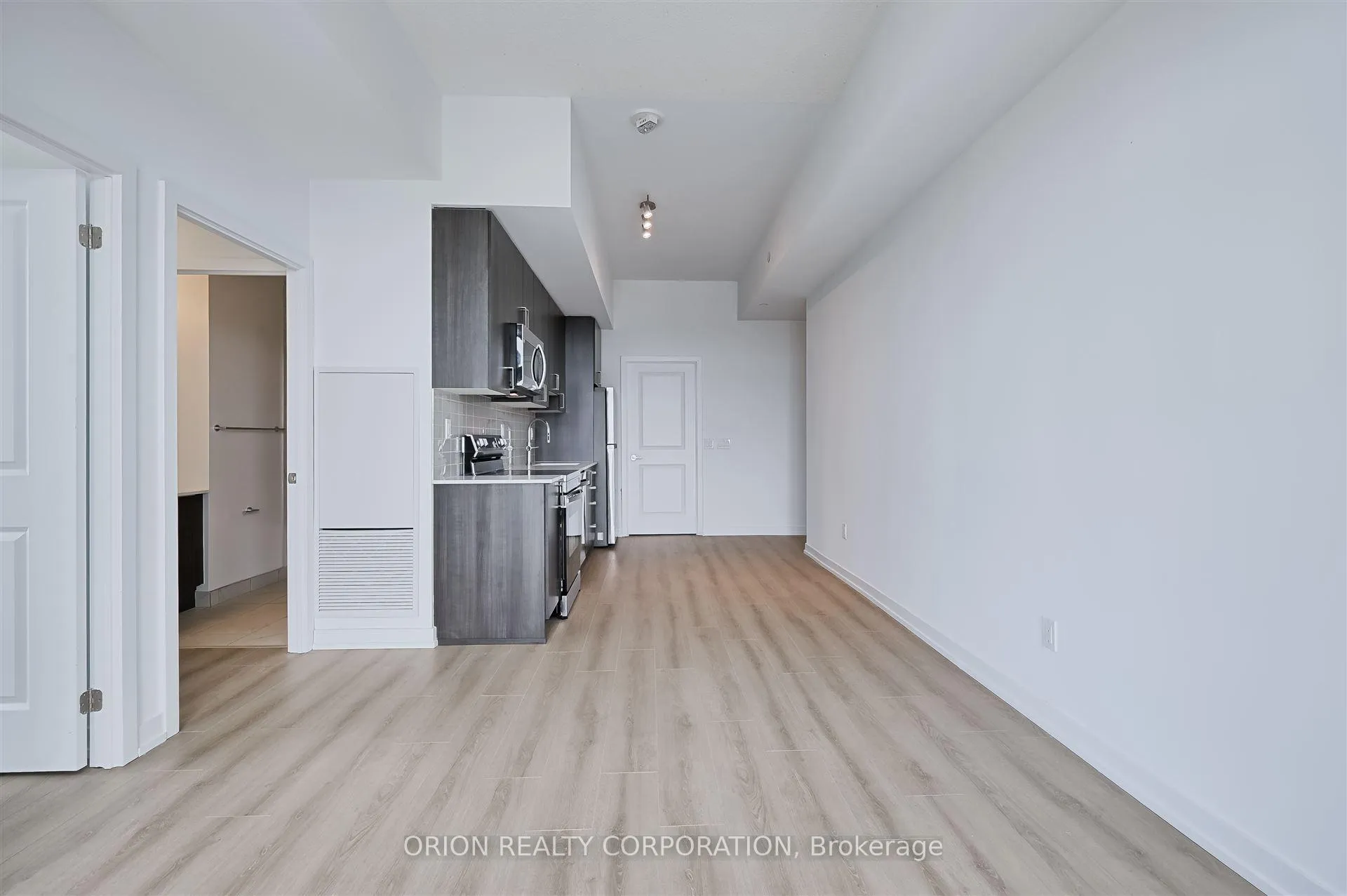 Photo 8 of Unit 707, 1435 Celebration Drive, Pickering, Bay Ridges — HOMEH