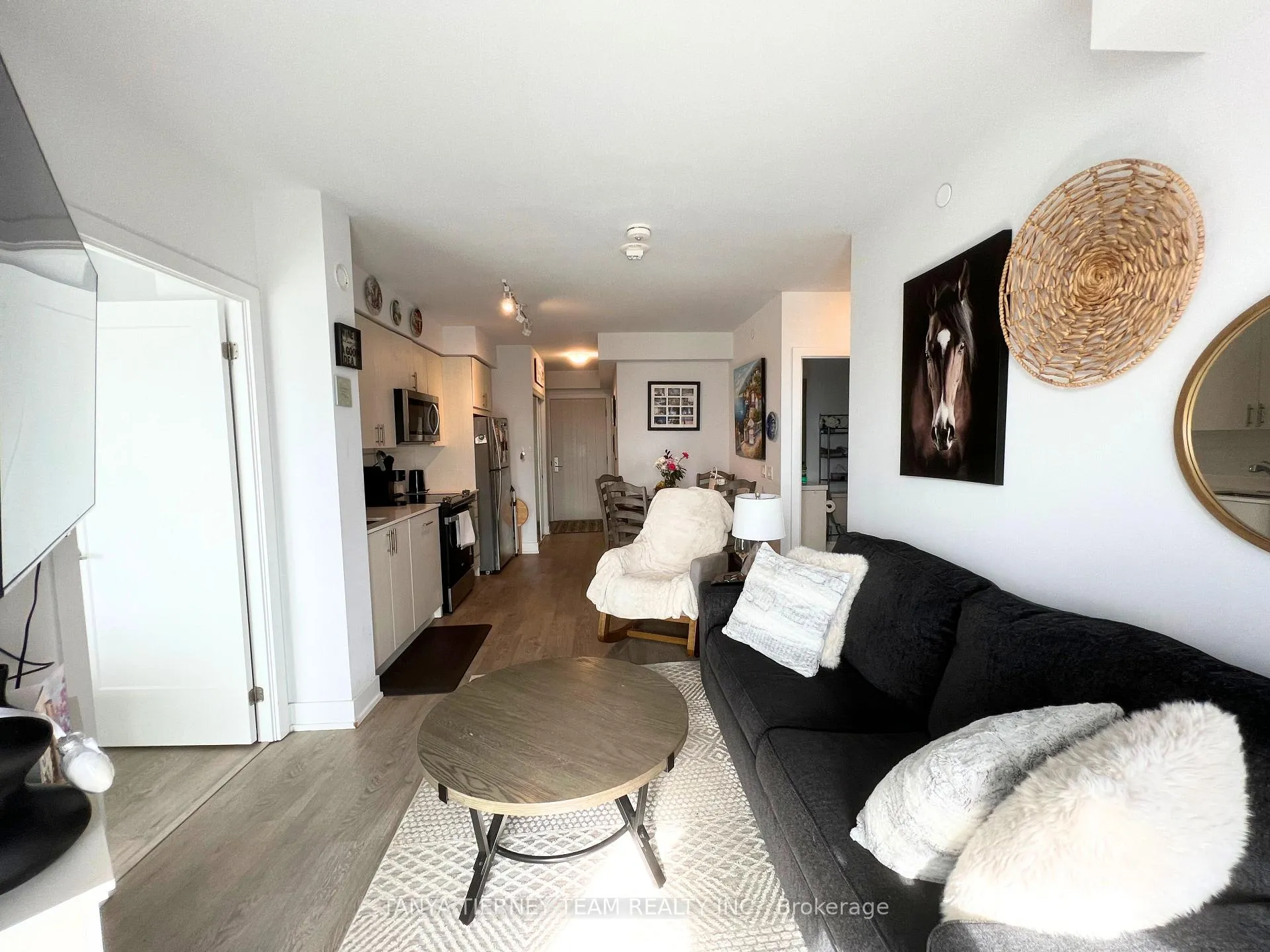 Photo 18 of Unit 404, 2550 Simcoe Street N, Oshawa, Windfields — HOMEH