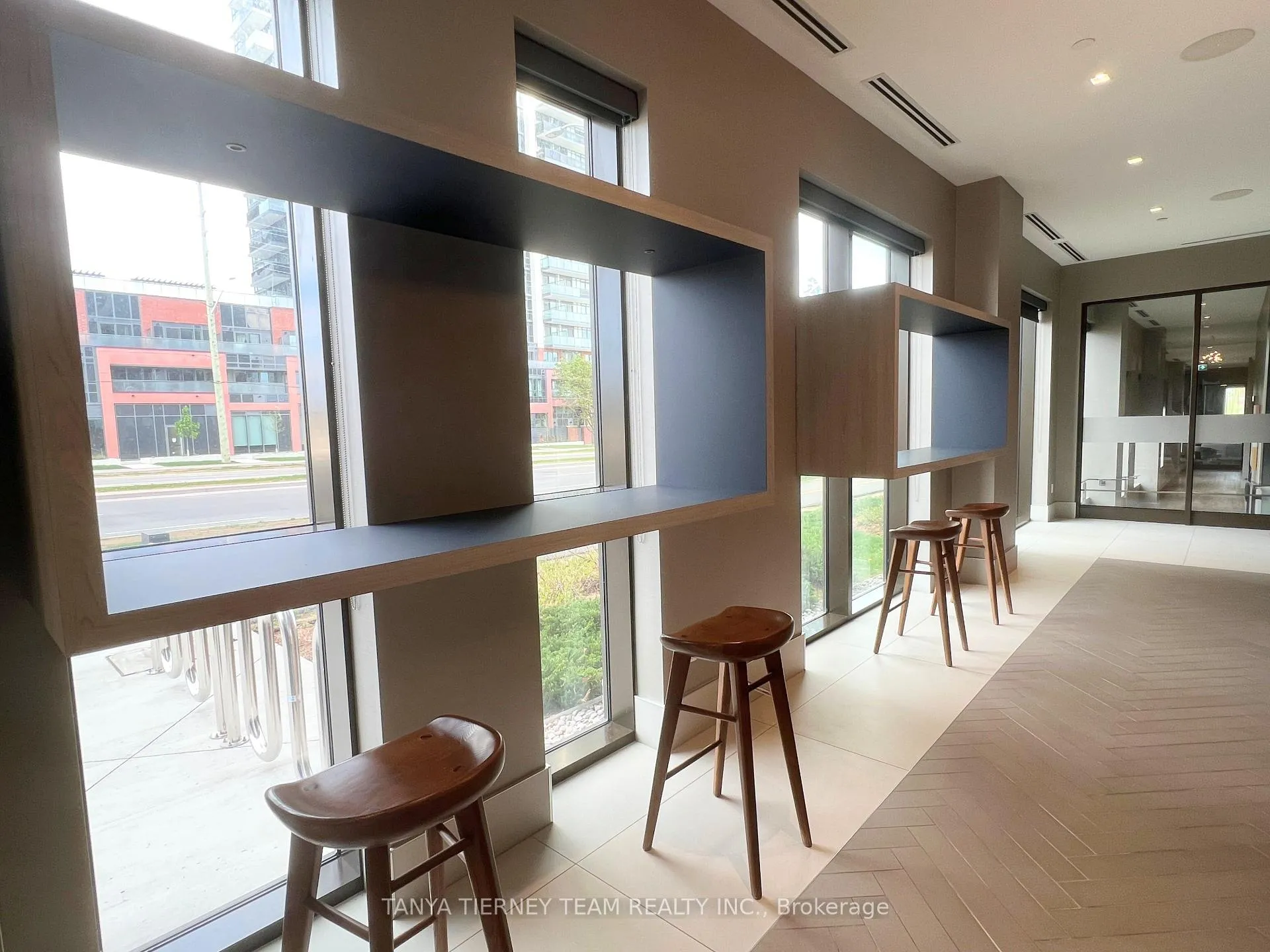 Photo 25 of Unit 404, 2550 Simcoe Street N, Oshawa, Windfields — HOMEH