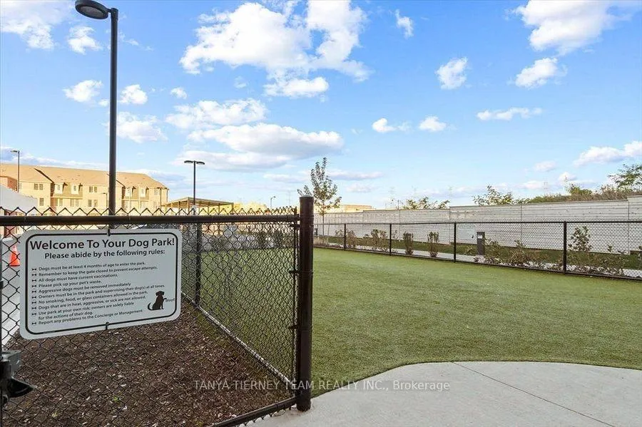 Photo 36 of Unit 404, 2550 Simcoe Street N, Oshawa, Windfields — HOMEH