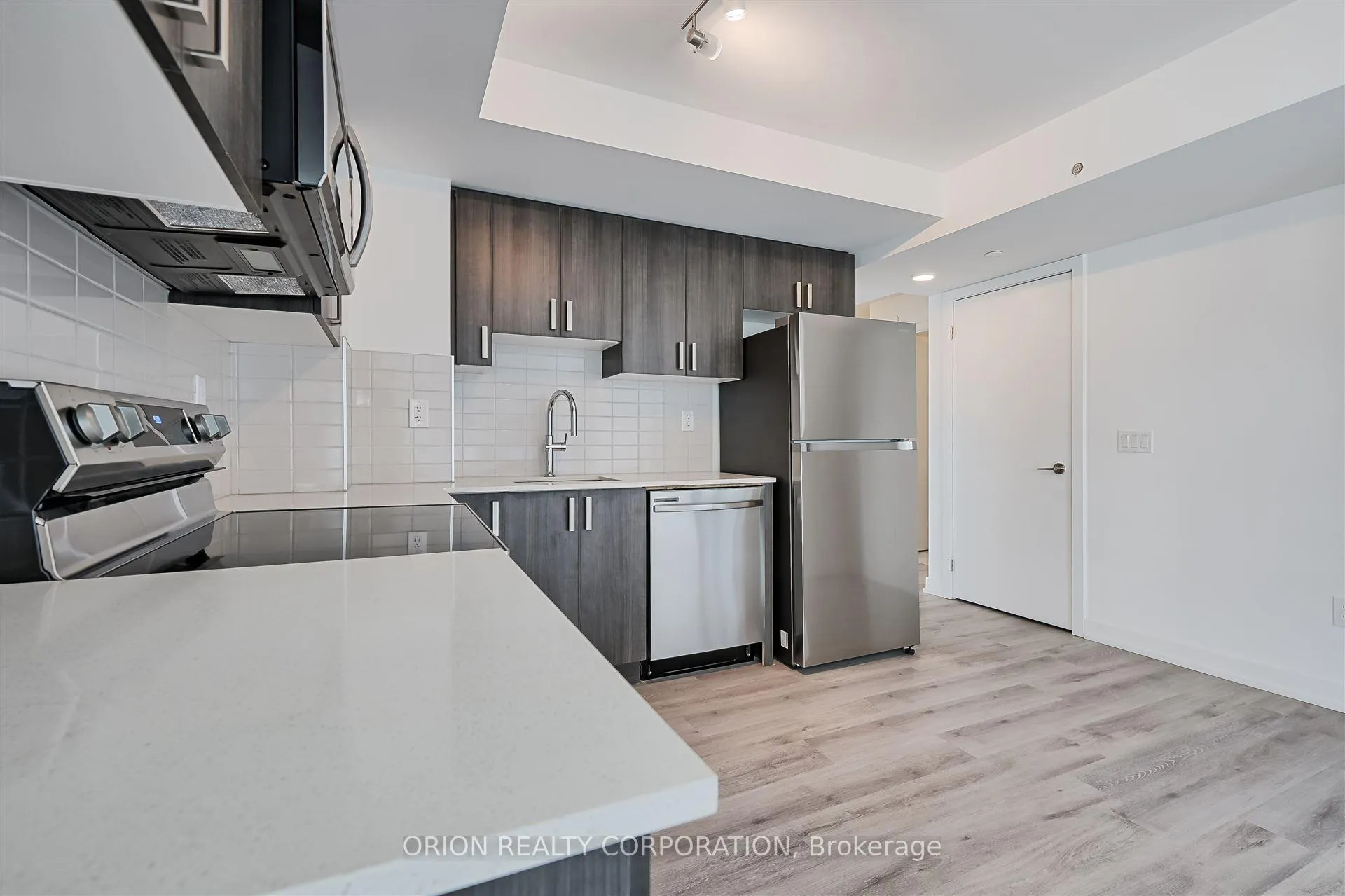 Photo 7 of Unit 409, 1435 Celebration Drive, Pickering, Bay Ridges — HOMEH
