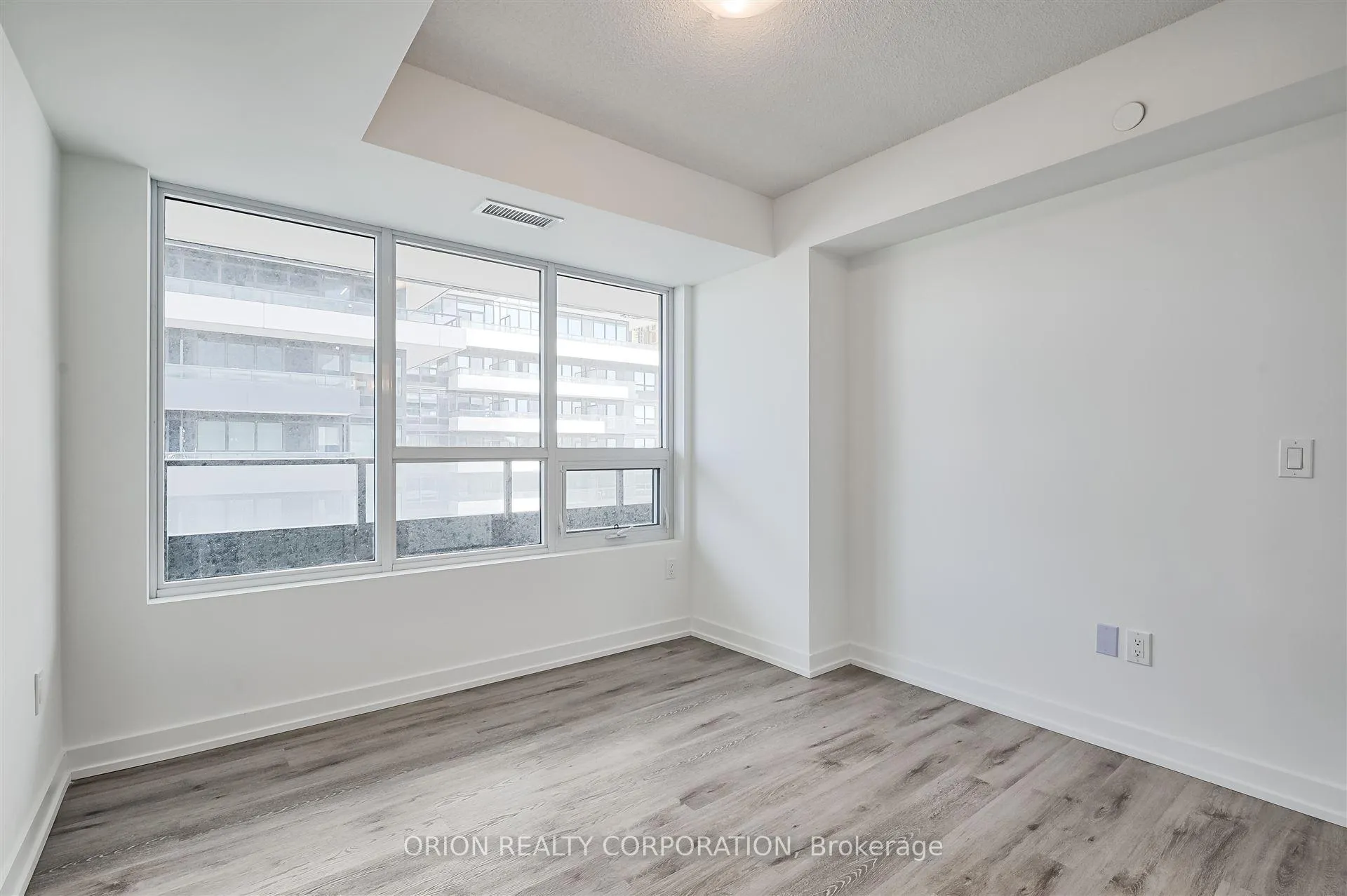 Photo 13 of Unit 409, 1435 Celebration Drive, Pickering, Bay Ridges — HOMEH