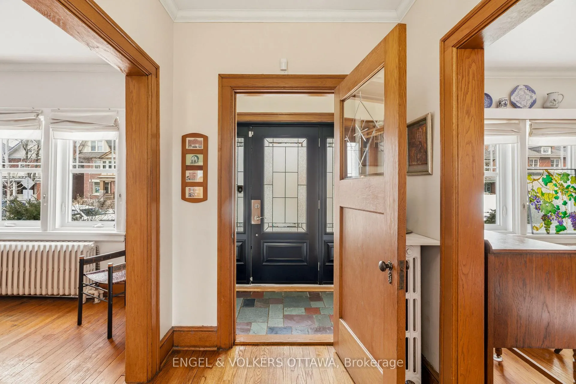Photo 3 of 258 Powell Avenue, Ottawa, Glebe — HOMEH