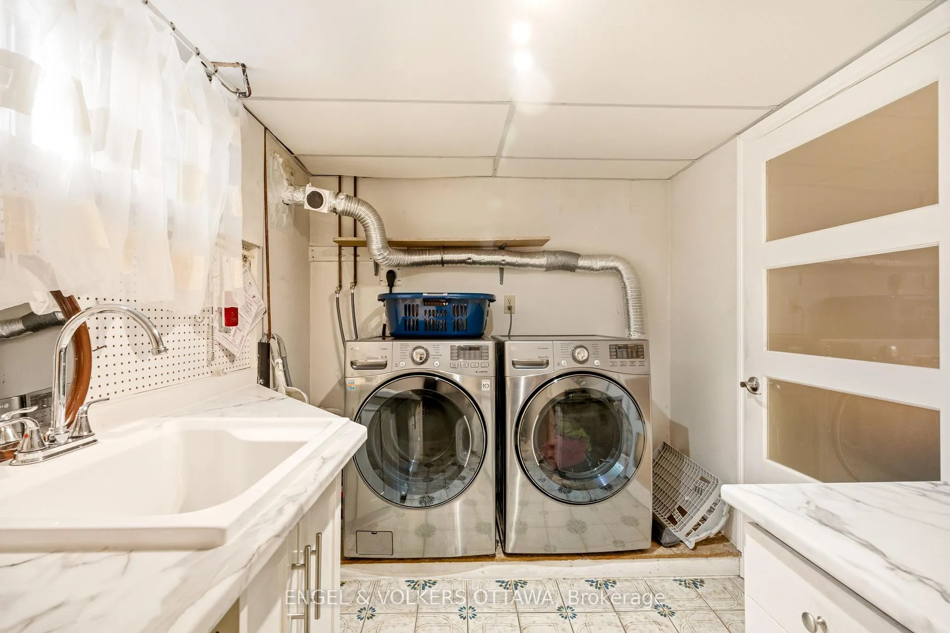 Photo 36 of 258 Powell Avenue, Ottawa, Glebe — HOMEH