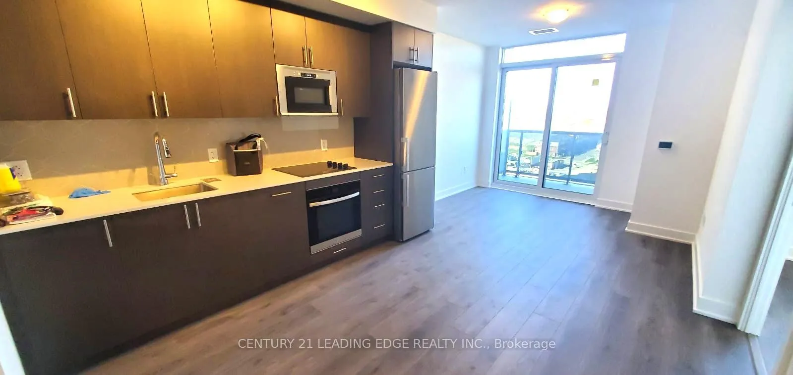 Photo 8 of Unit 919, 2545 Simcoe Street N, Oshawa, Windfields — HOMEH