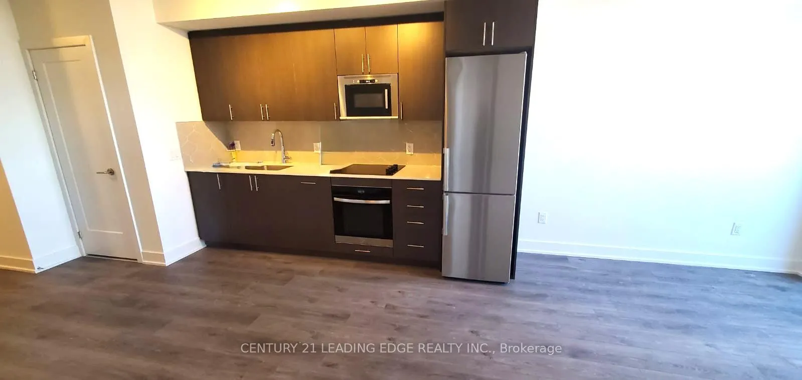 Photo 13 of Unit 919, 2545 Simcoe Street N, Oshawa, Windfields — HOMEH