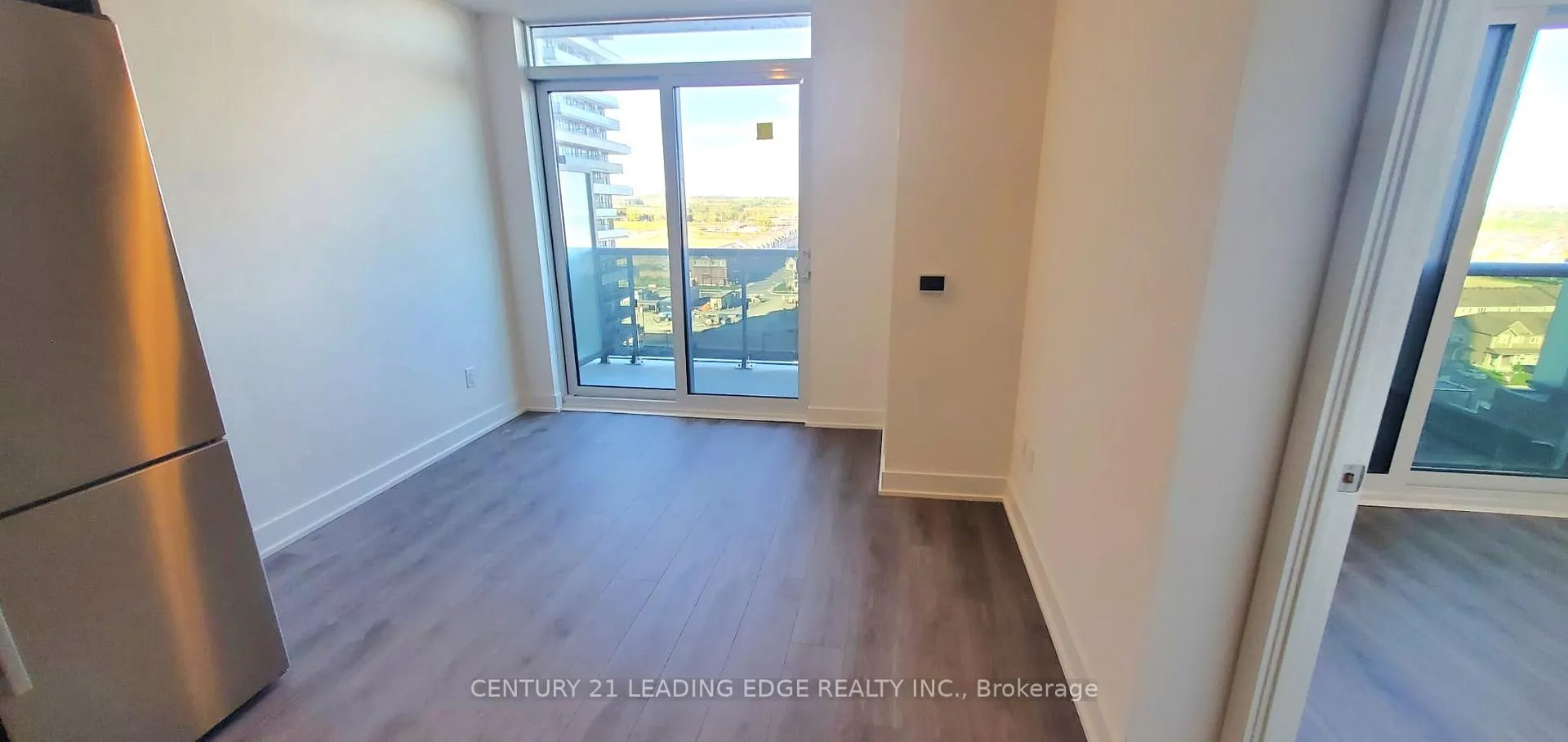 Photo 15 of Unit 919, 2545 Simcoe Street N, Oshawa, Windfields — HOMEH