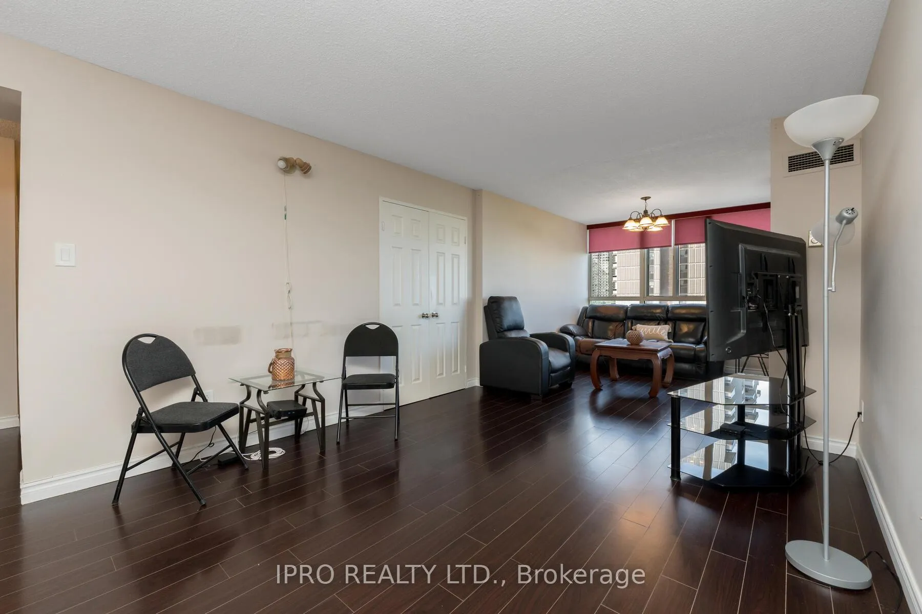 Photo 3 of Unit 805, 5 Lisa Street, Brampton, Queen Street Corridor — HOMEH