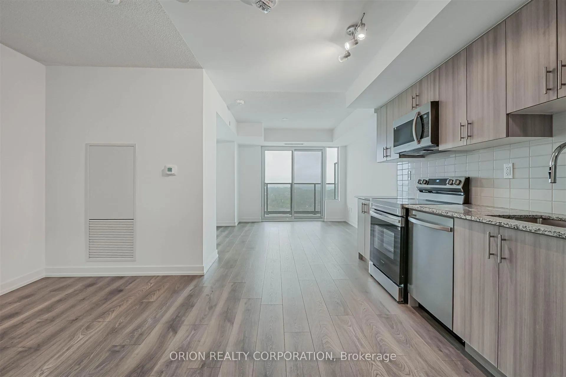 Photo 1 of Unit 1804, 1435 Celebration Drive, Pickering, Bay Ridges — HOMEH