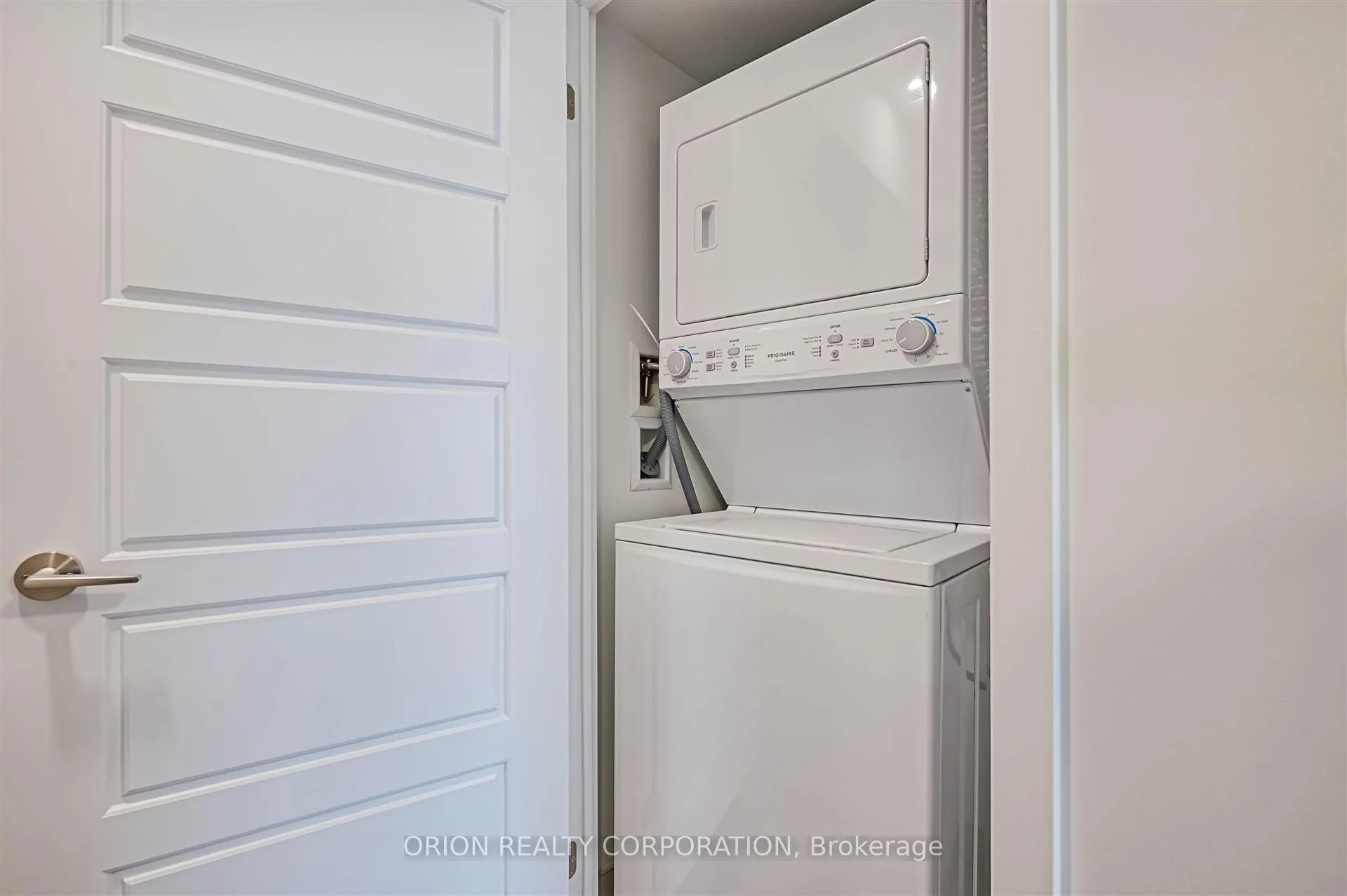Photo 9 of Unit 1804, 1435 Celebration Drive, Pickering, Bay Ridges — HOMEH