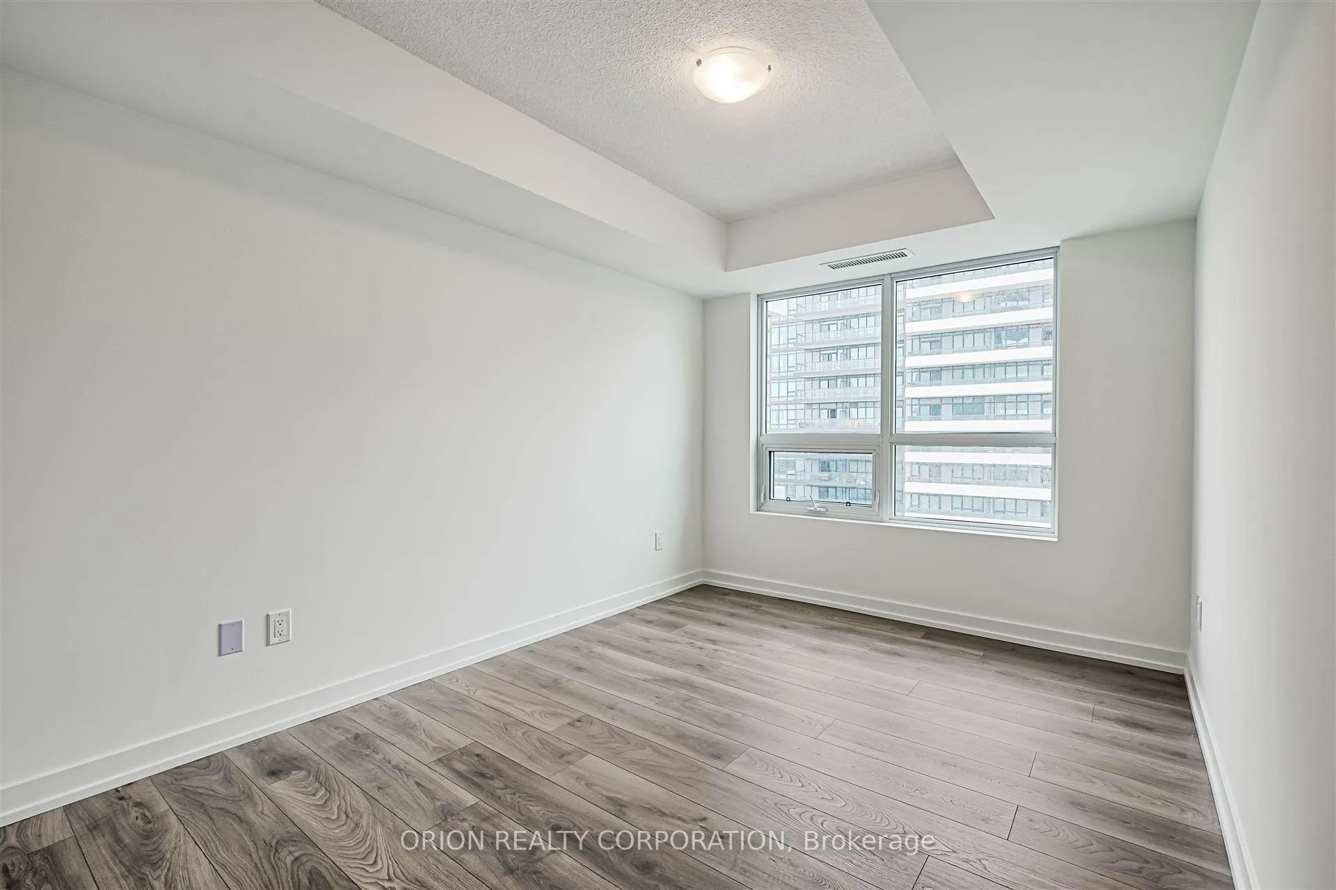 Photo 10 of Unit 1804, 1435 Celebration Drive, Pickering, Bay Ridges — HOMEH