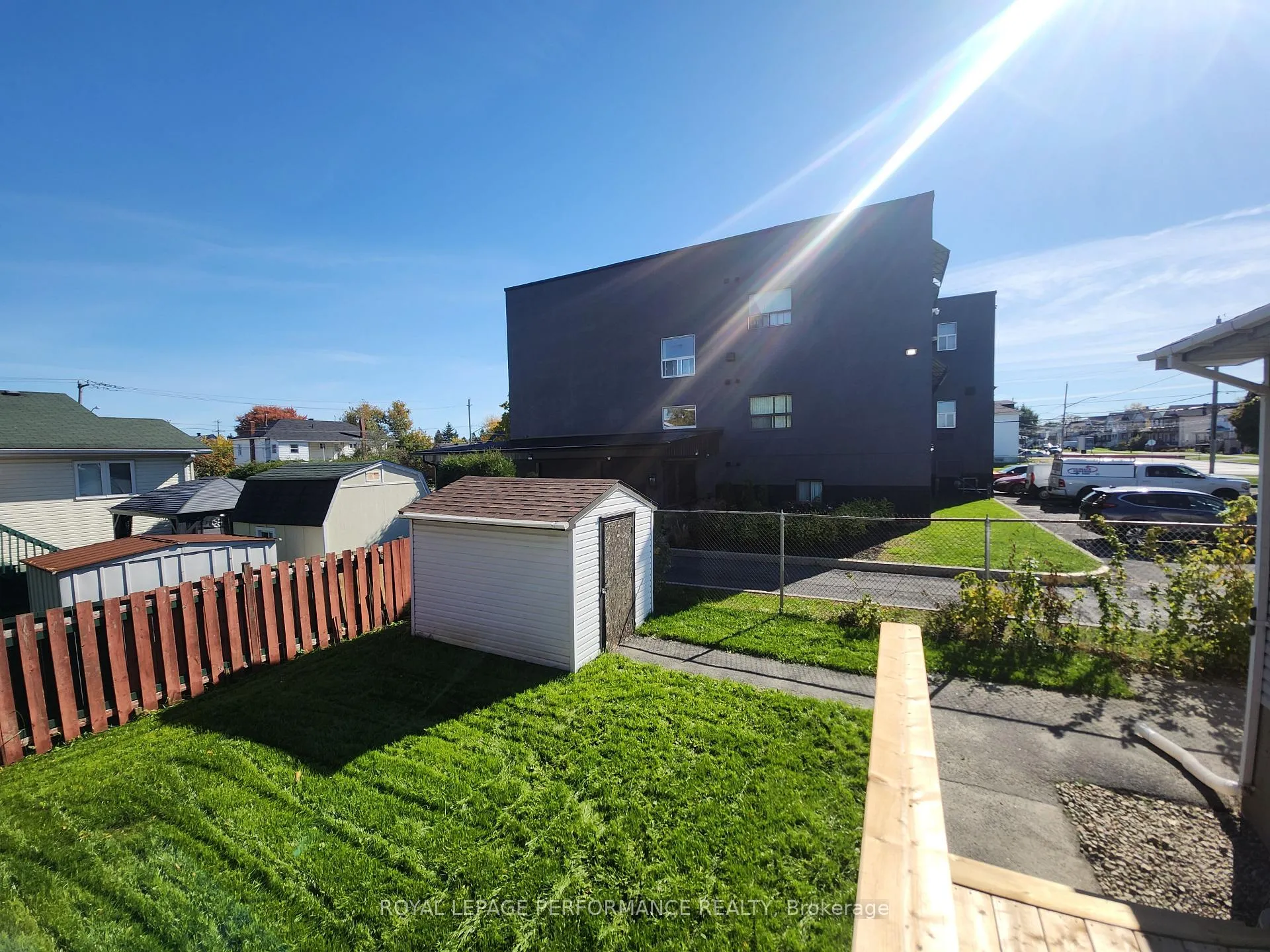 Photo 9 of 405 Carleton Street E, Cornwall — HOMEH