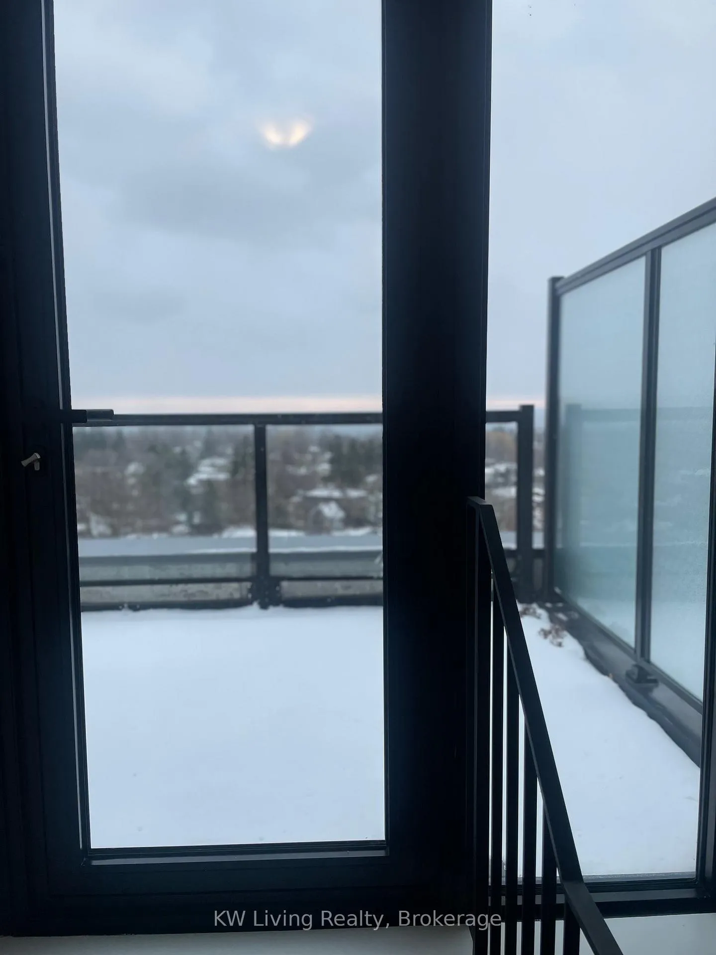 Photo 10 of Unit 902, 2799 Kingston Road, Scarborough, Cliffcrest — HOMEH