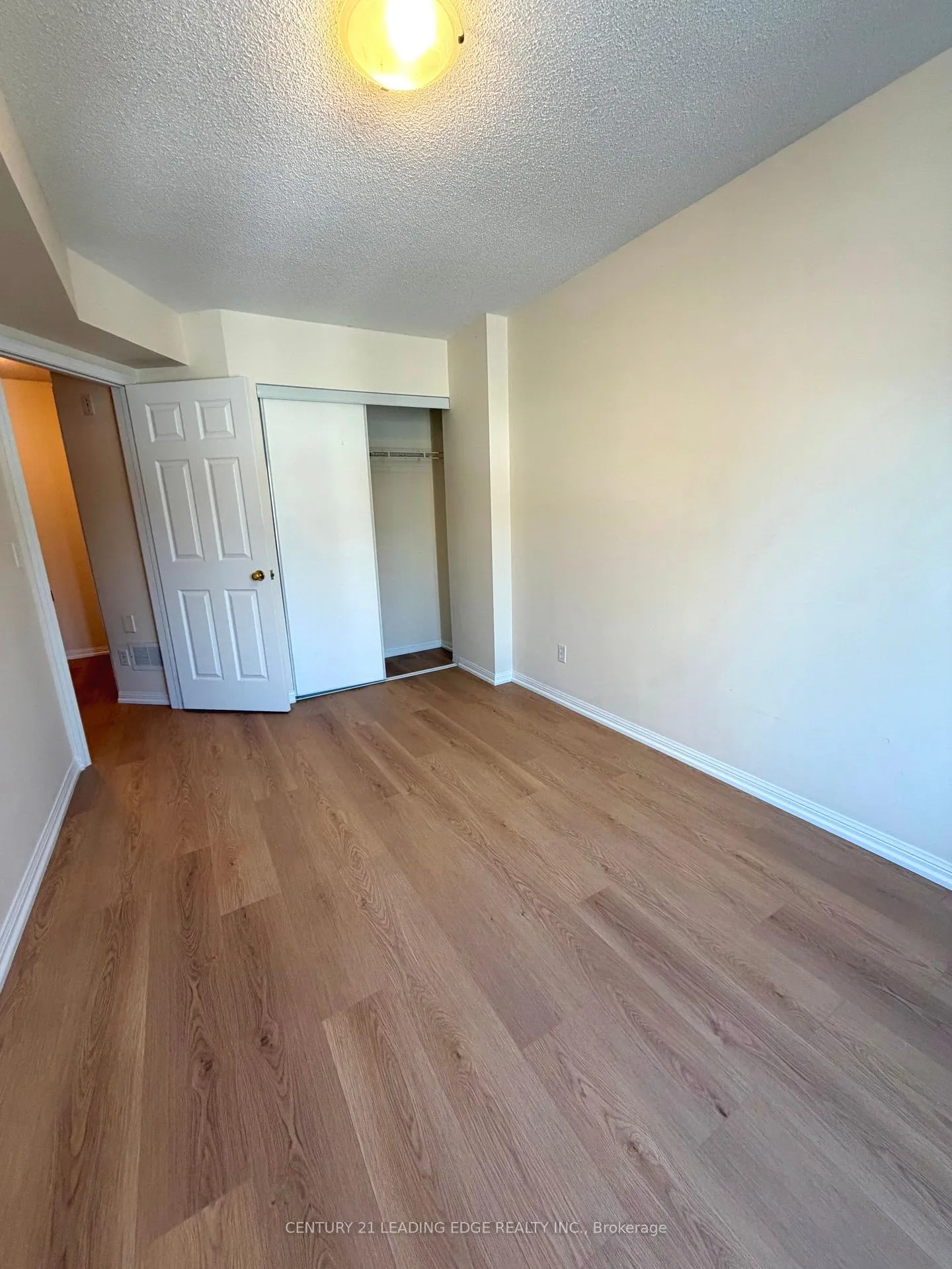 Photo 16 of Unit 11, 3 Alpen Way, Markham, Unionville — HOMEH