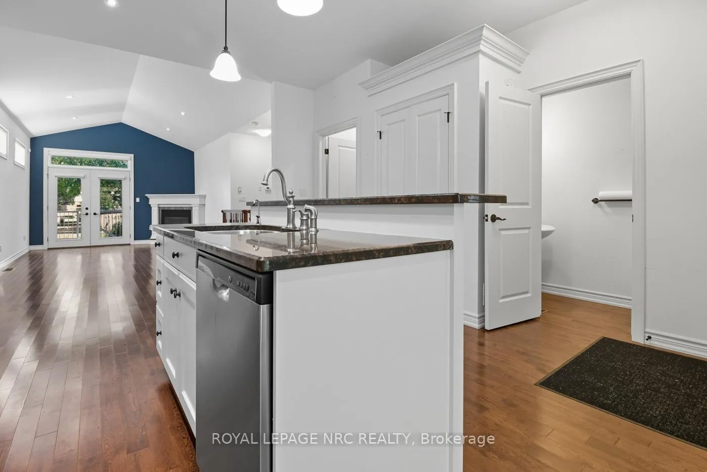 Photo 11 of Unit 14, 409 Niagara Street, St. Catharines, Carlton/Bunting — HOMEH