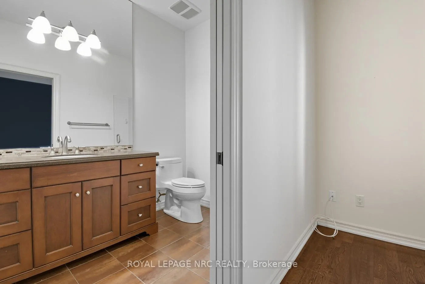 Photo 32 of Unit 14, 409 Niagara Street, St. Catharines, Carlton/Bunting — HOMEH