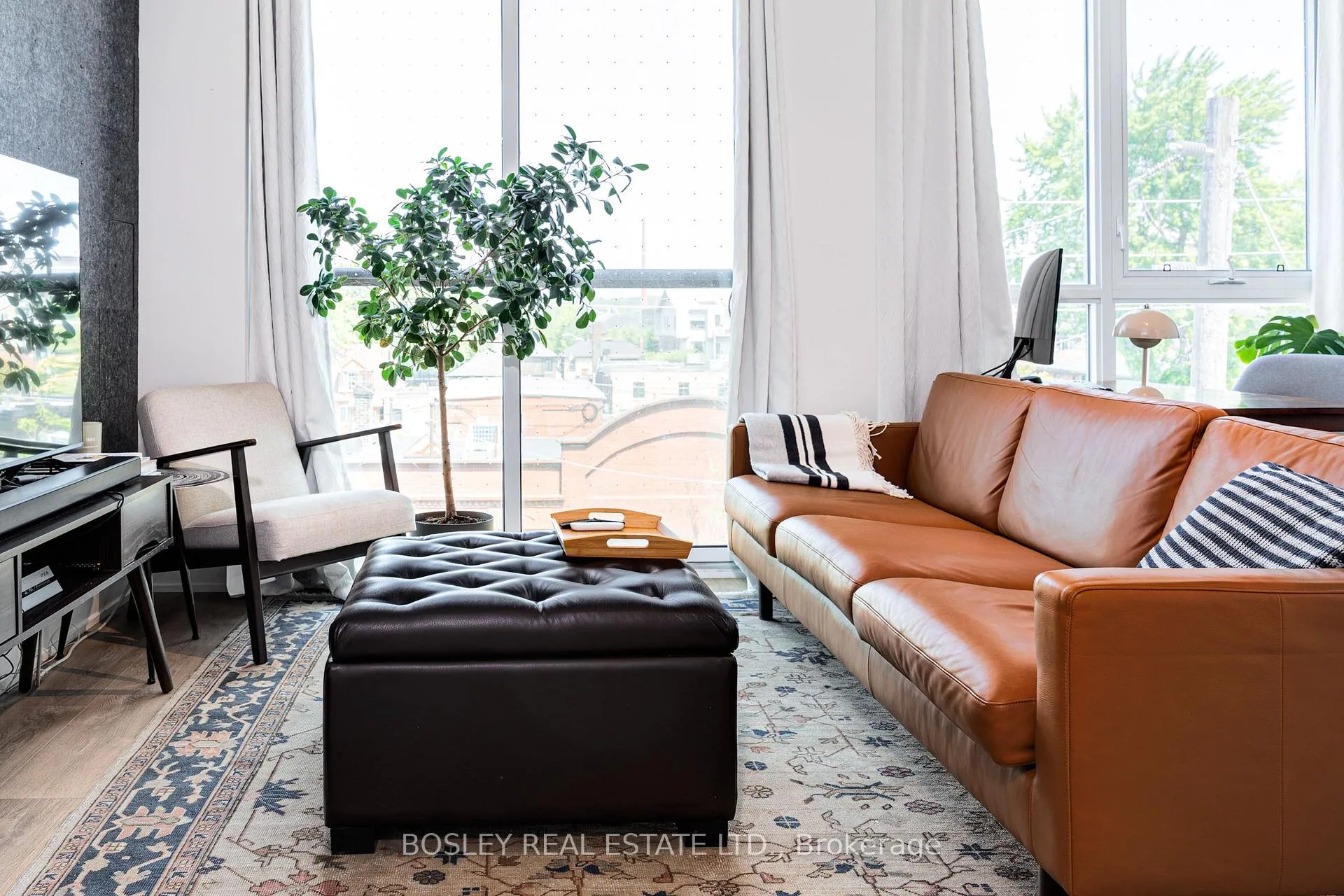 Photo 6 of Unit 408, 899 Queen Street E, Toronto, South Riverdale — HOMEH