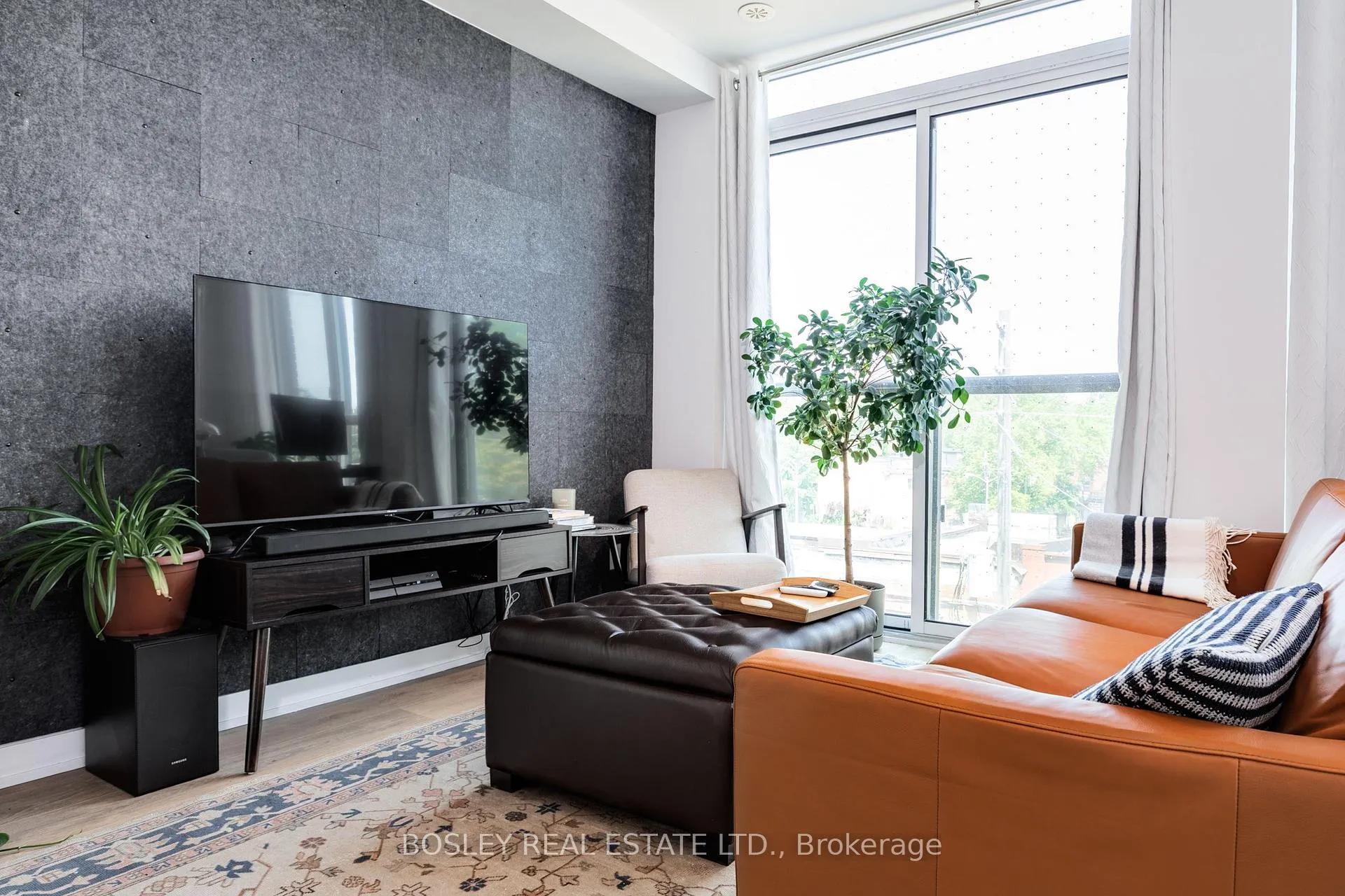 Photo 7 of Unit 408, 899 Queen Street E, Toronto, South Riverdale — HOMEH