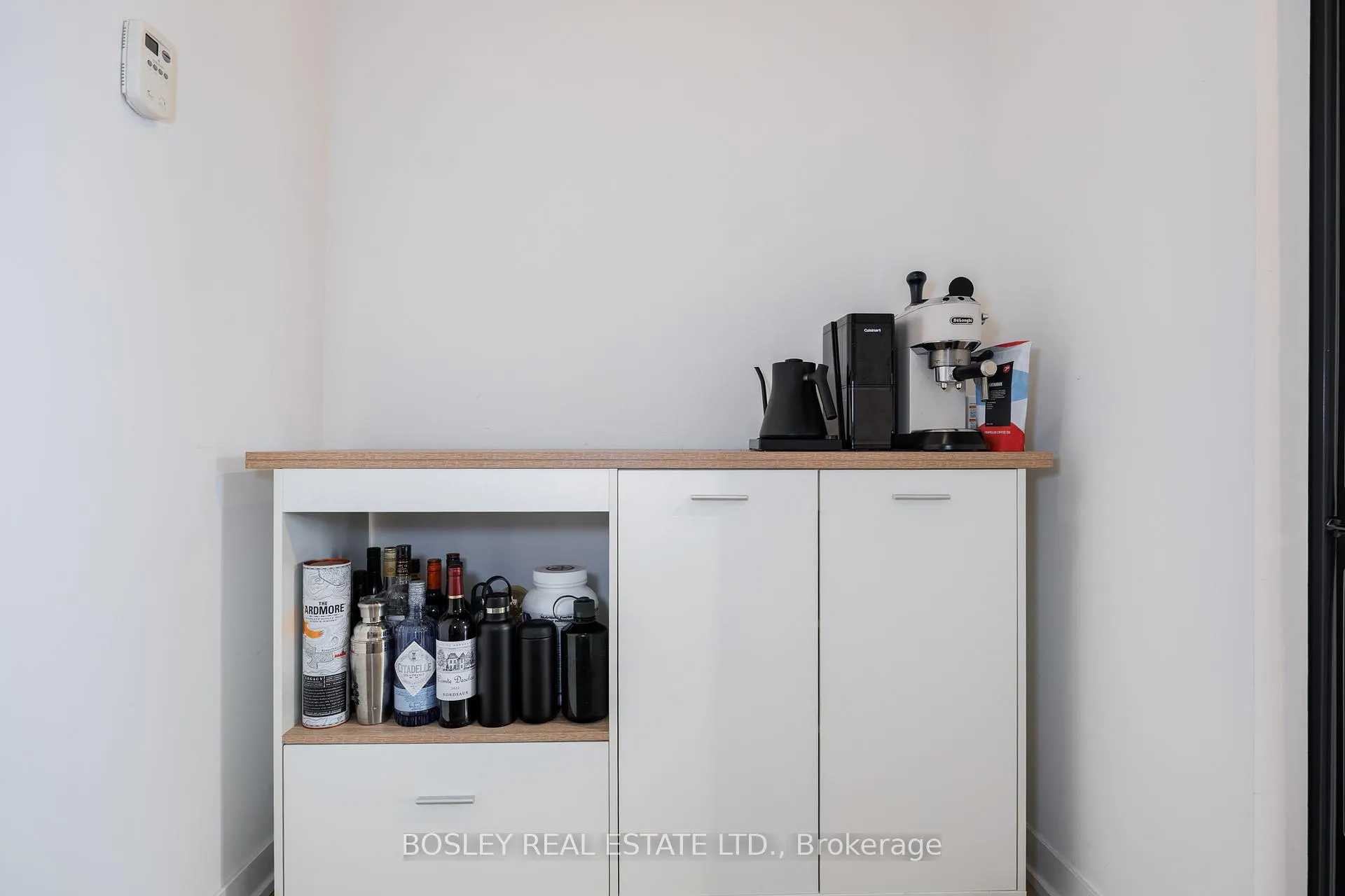 Photo 22 of Unit 408, 899 Queen Street E, Toronto, South Riverdale — HOMEH