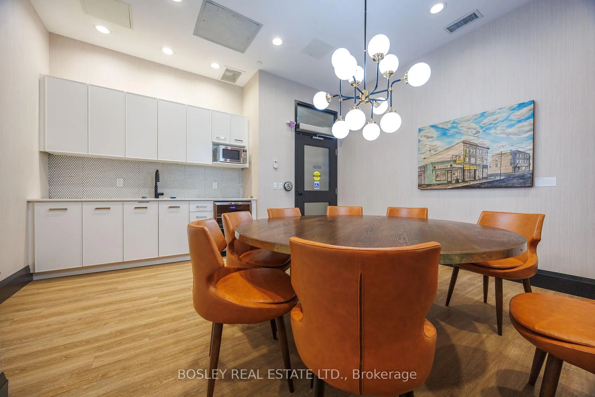 Photo 31 of Unit 408, 899 Queen Street E, Toronto, South Riverdale — HOMEH