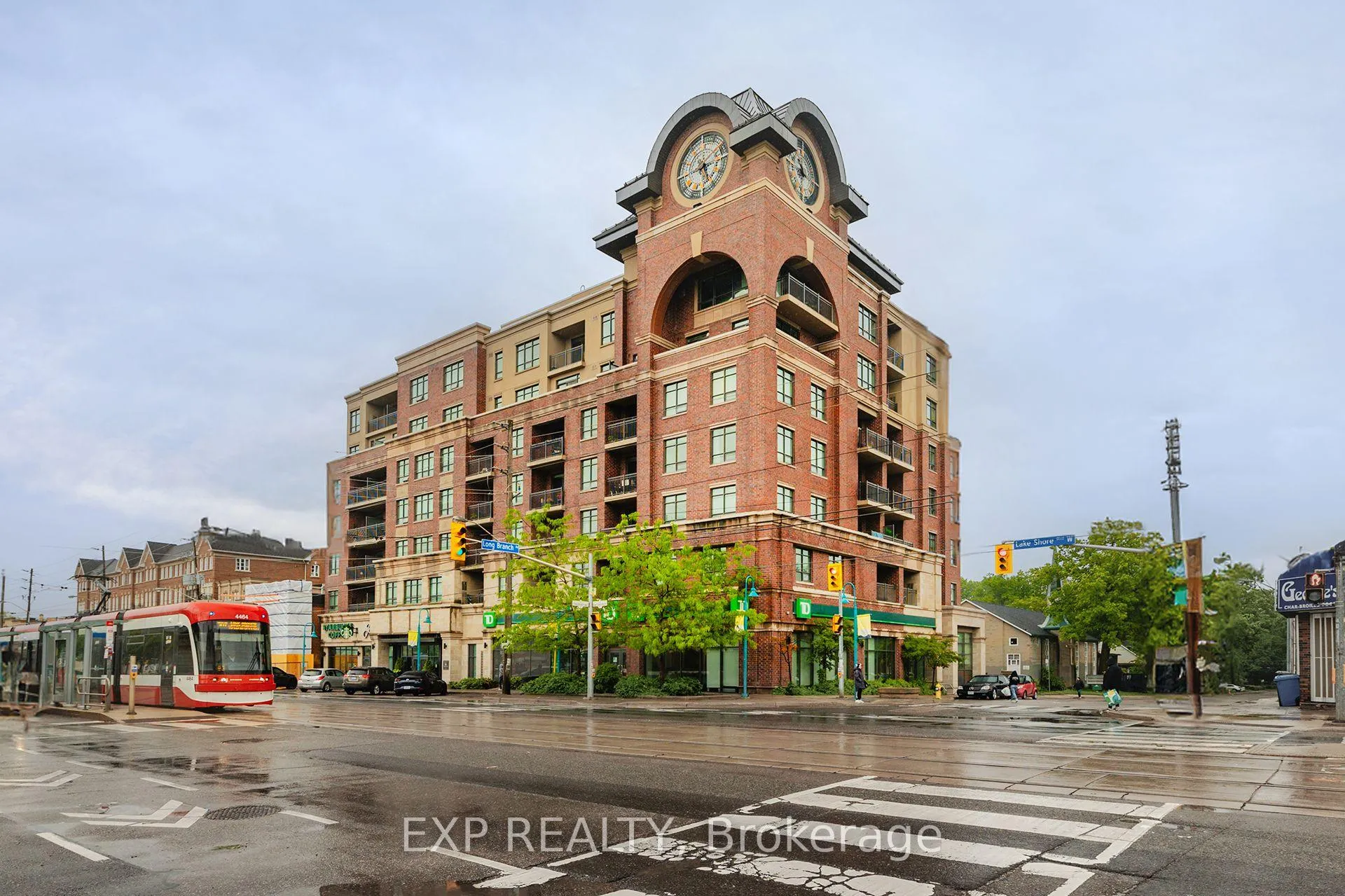 Photo 1 of Unit 310, 3563 Lake Shore Boulevard W, Etobicoke, Long Branch — HOMEH