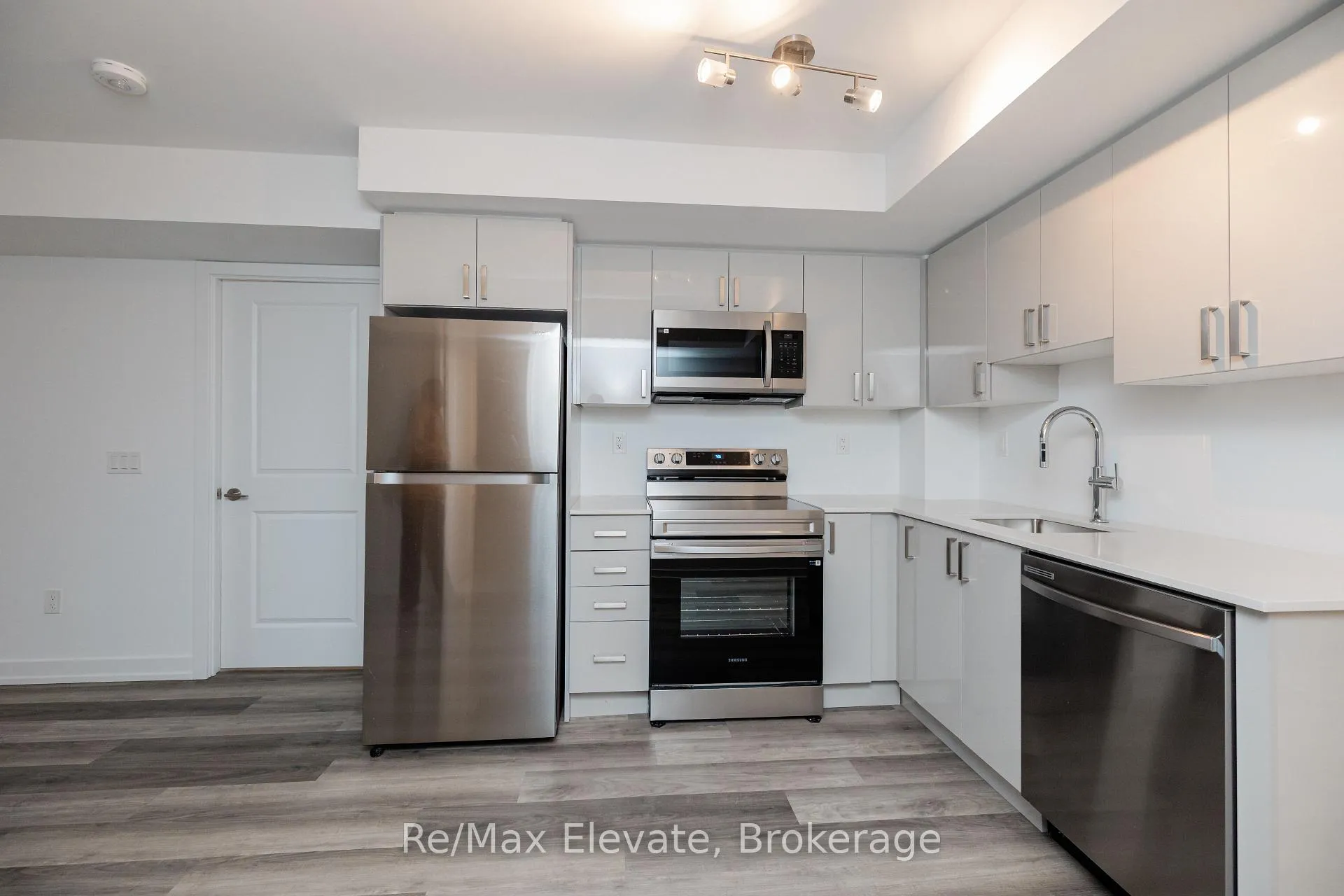 Photo 15 of Unit 1208, 1435 Celebration Drive, Pickering, Bay Ridges — HOMEH