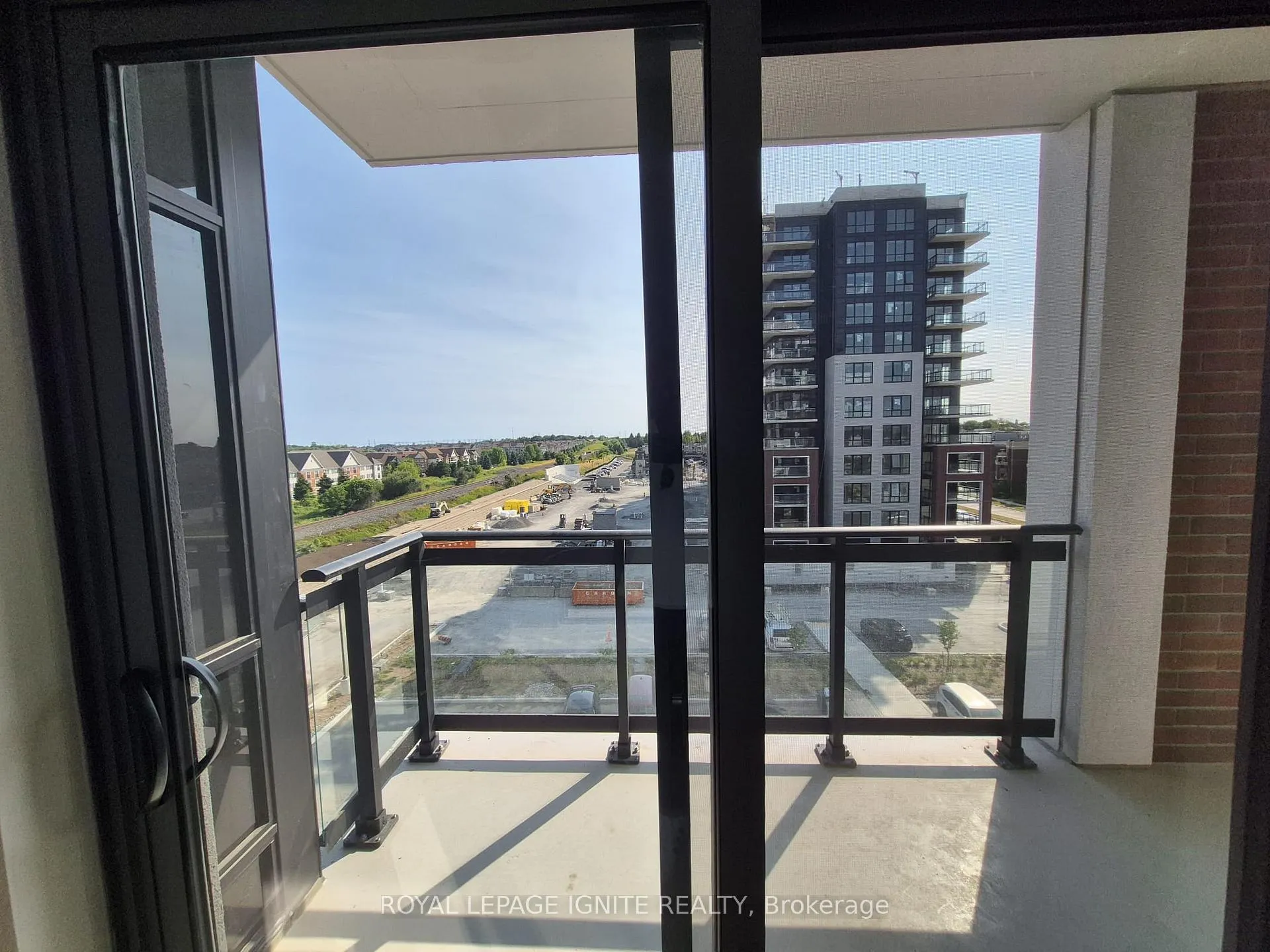 Photo 9 of Unit 501, 55 Clarington Boulevard, Clarington, Bowmanville — HOMEH