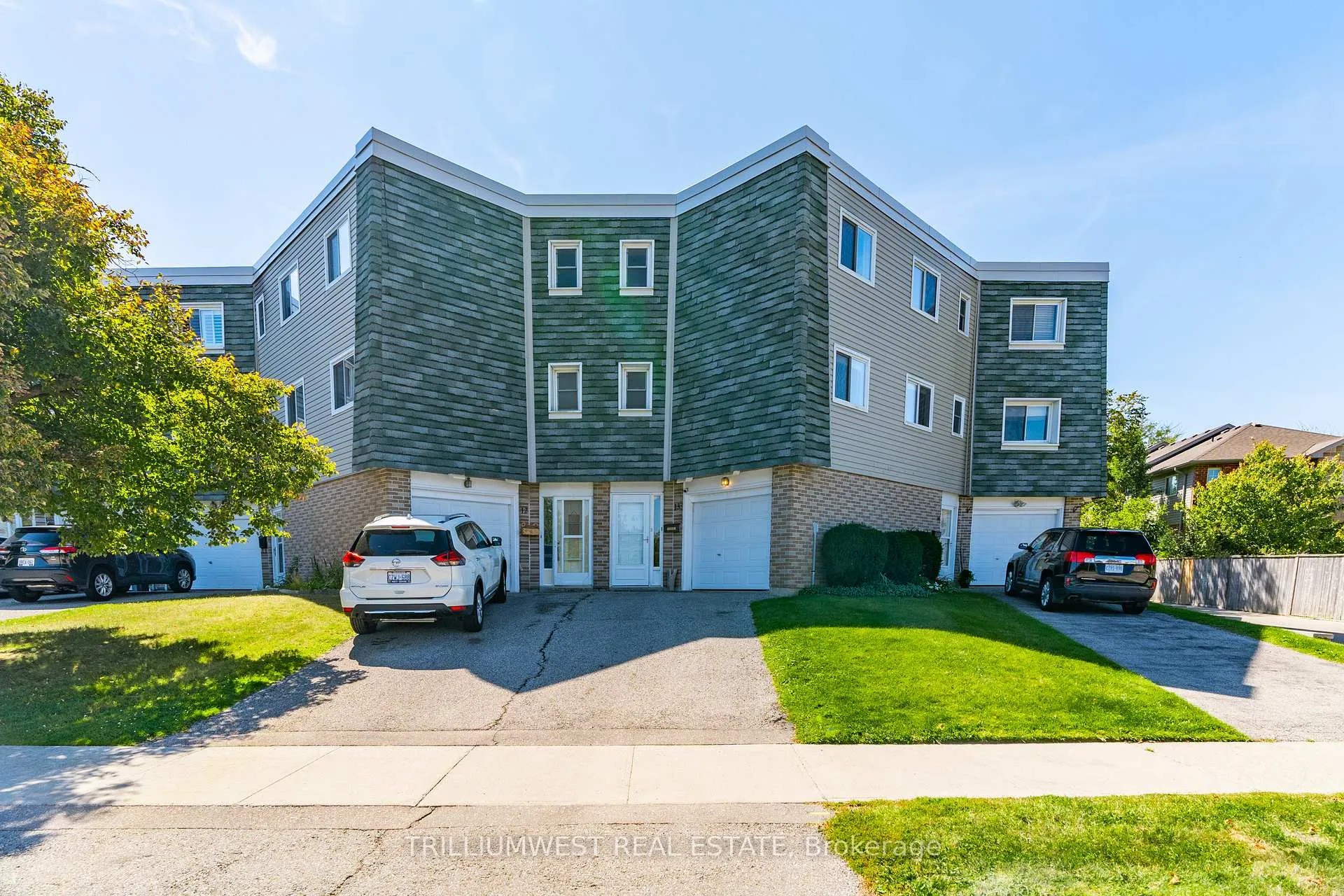 Photo 1 of Unit 13, 60 Elmsdale Drive, Kitchener — HOMEH