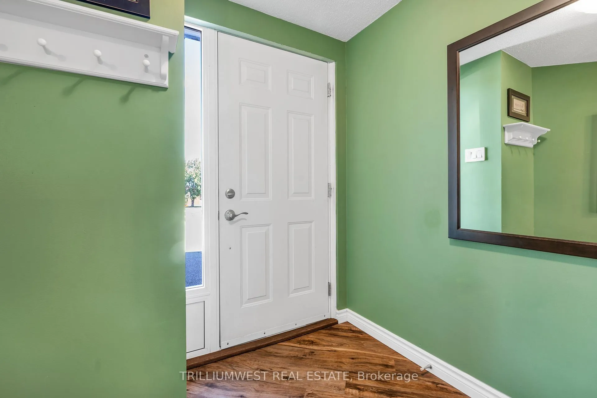 Photo 5 of Unit 13, 60 Elmsdale Drive, Kitchener — HOMEH