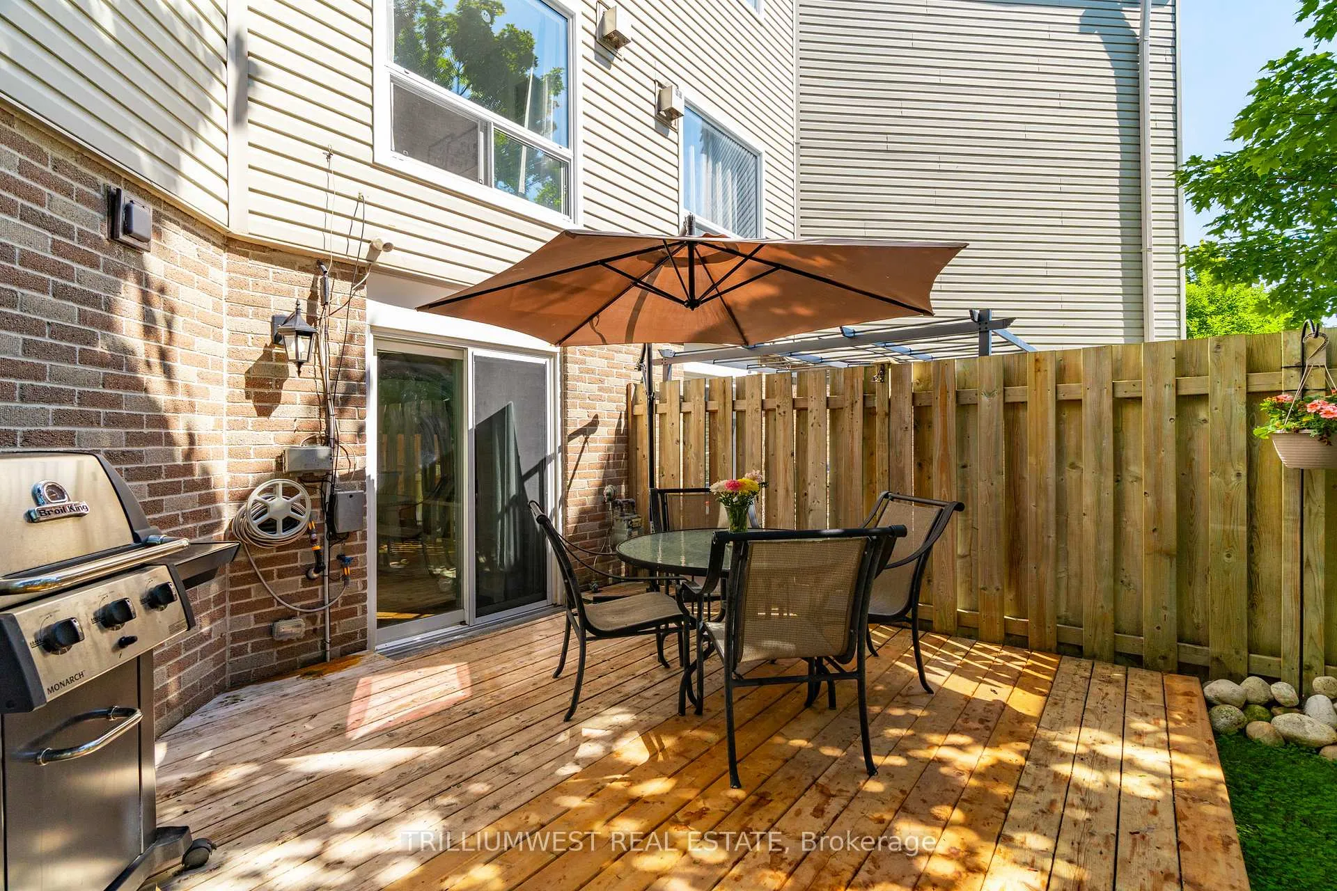Photo 36 of Unit 13, 60 Elmsdale Drive, Kitchener — HOMEH