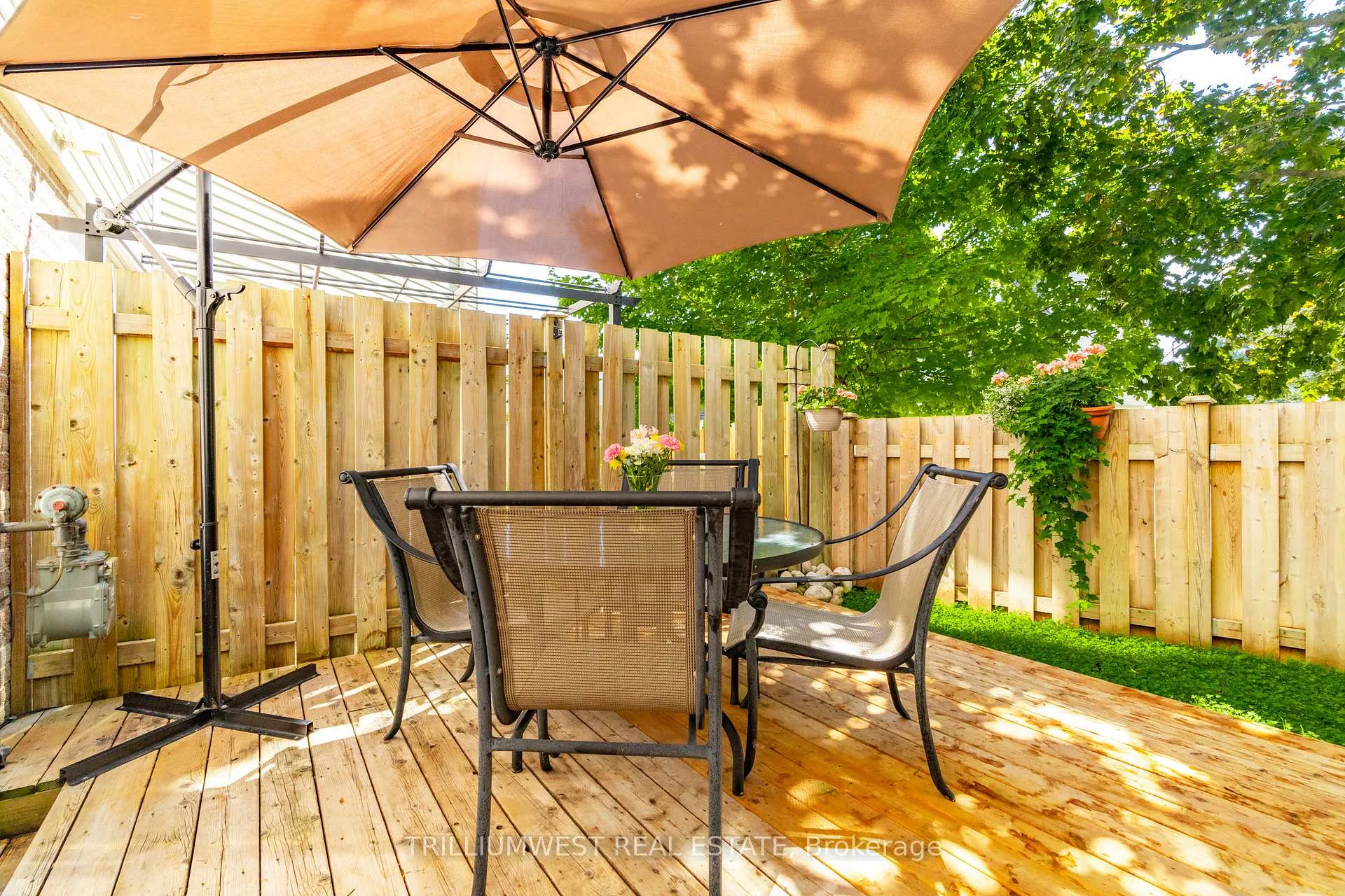 Photo 37 of Unit 13, 60 Elmsdale Drive, Kitchener — HOMEH