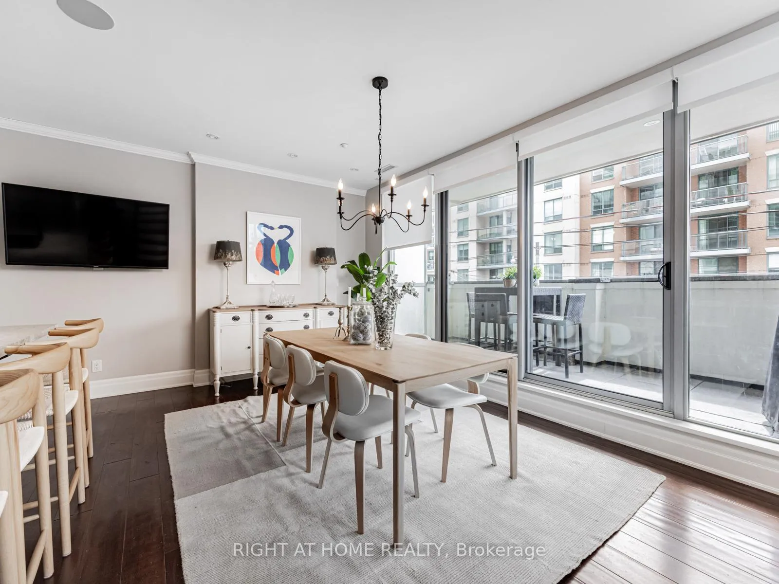 Photo 9 of Unit 204, 1 Rainsford Road, Toronto, The Beaches — HOMEH