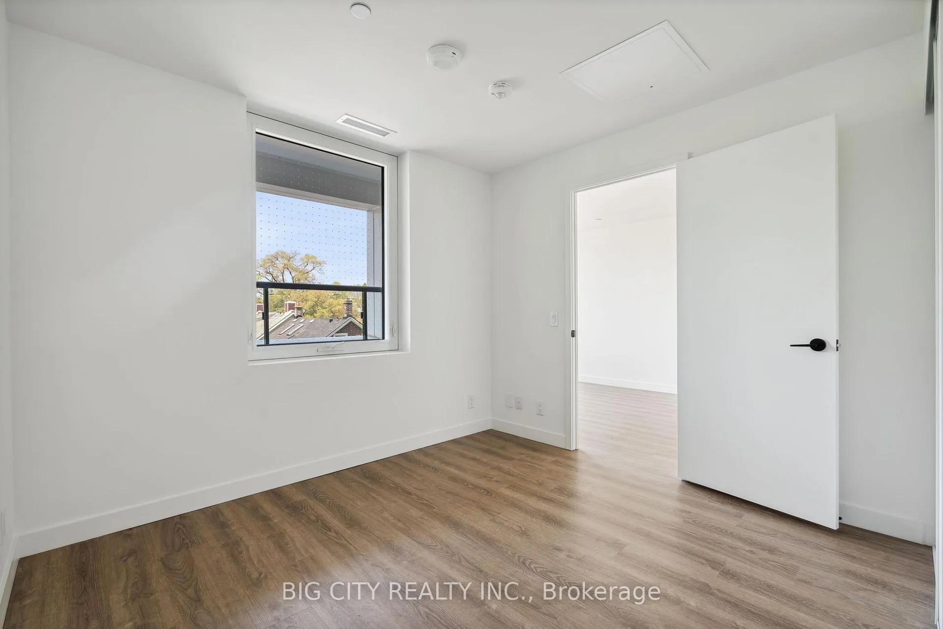 Photo 13 of Unit 326, 1050 Eastern Avenue, Toronto, The Beaches — HOMEH