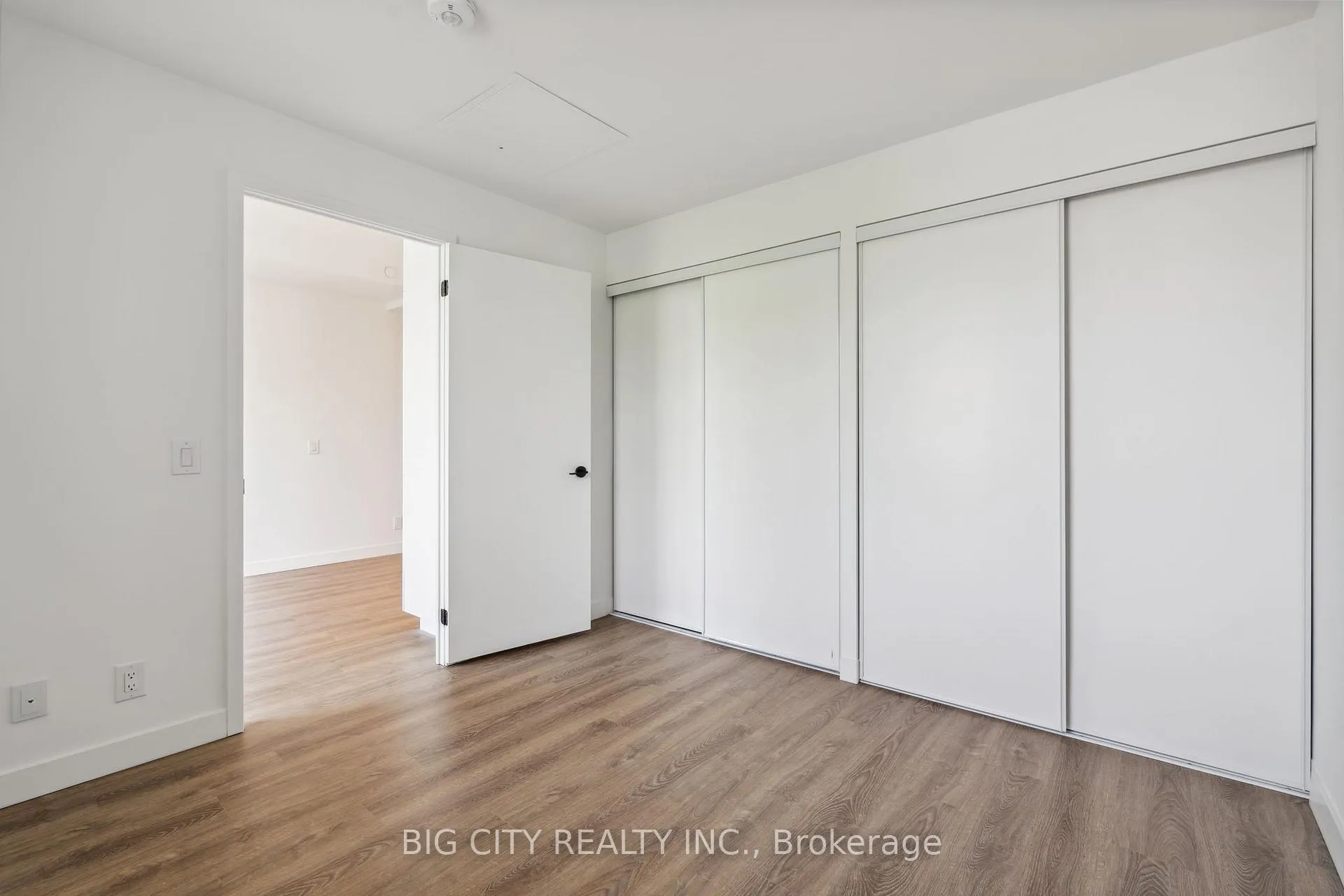 Photo 14 of Unit 326, 1050 Eastern Avenue, Toronto, The Beaches — HOMEH