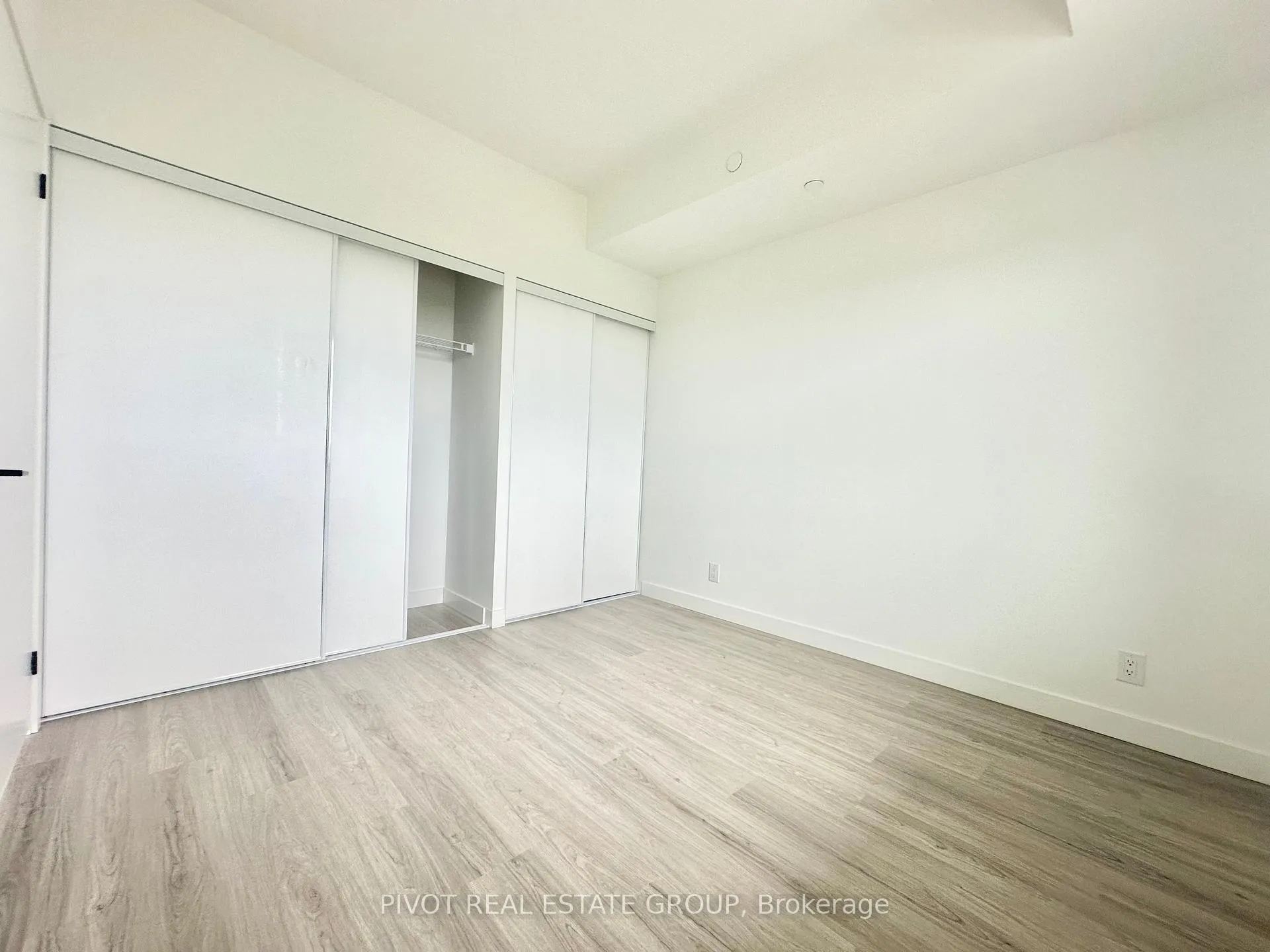 Photo 11 of Unit 408, 1050 Eastern Avenue, Toronto, The Beaches — HOMEH