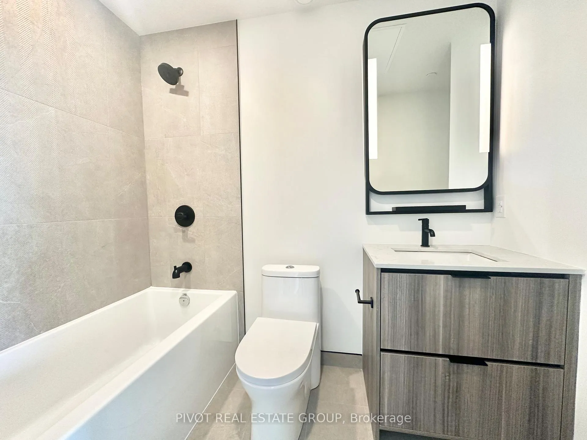 Photo 13 of Unit 408, 1050 Eastern Avenue, Toronto, The Beaches — HOMEH
