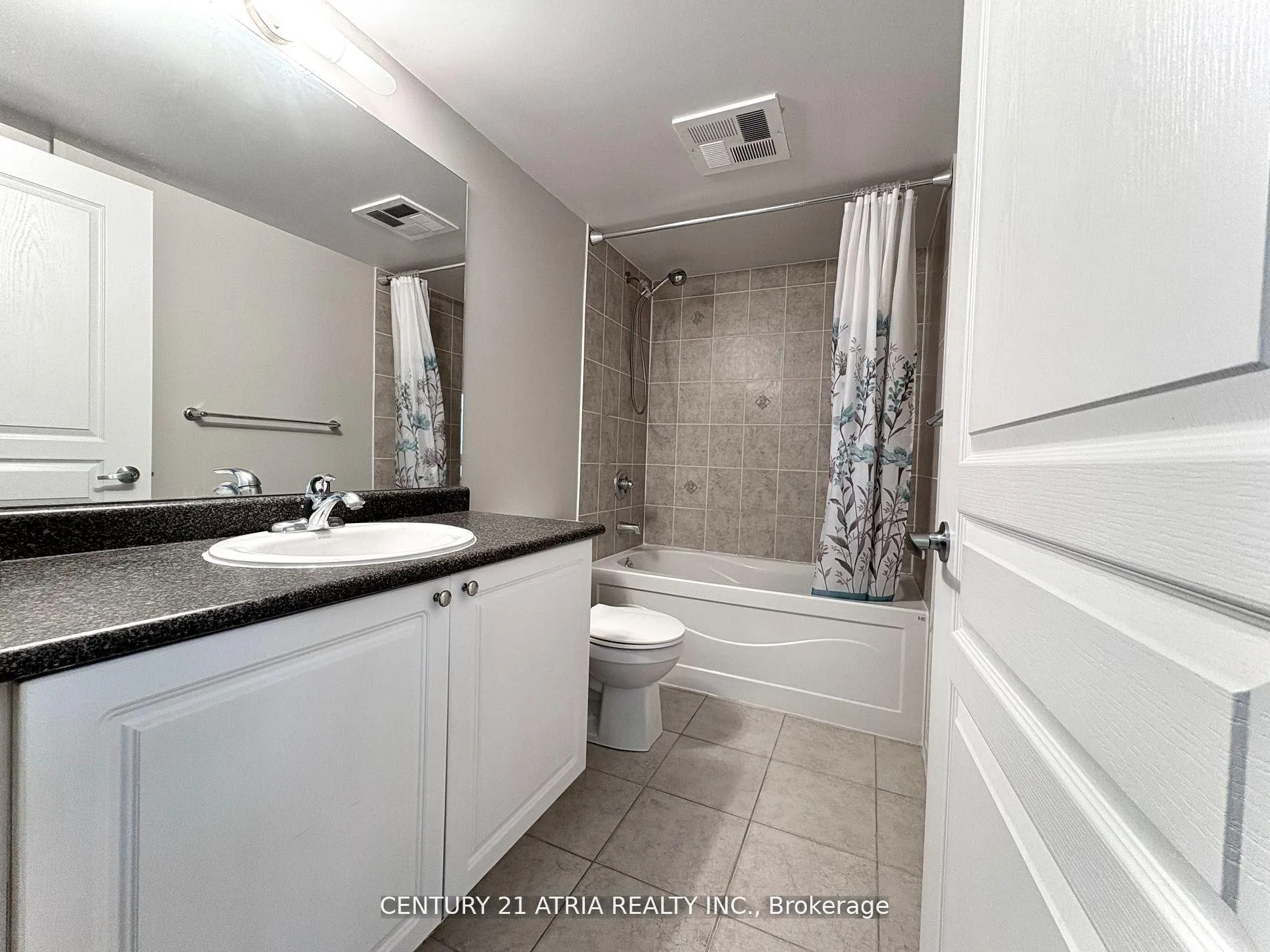 Photo 9 of Unit 1005, 1600 Charles Street, Whitby, Port Whitby — HOMEH