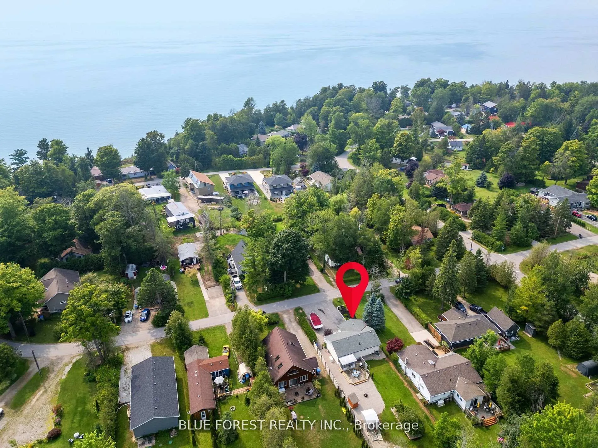 Photo 2 of 7 Andrew Cres Acres, Goderich, Goderich (Town) — HOMEH