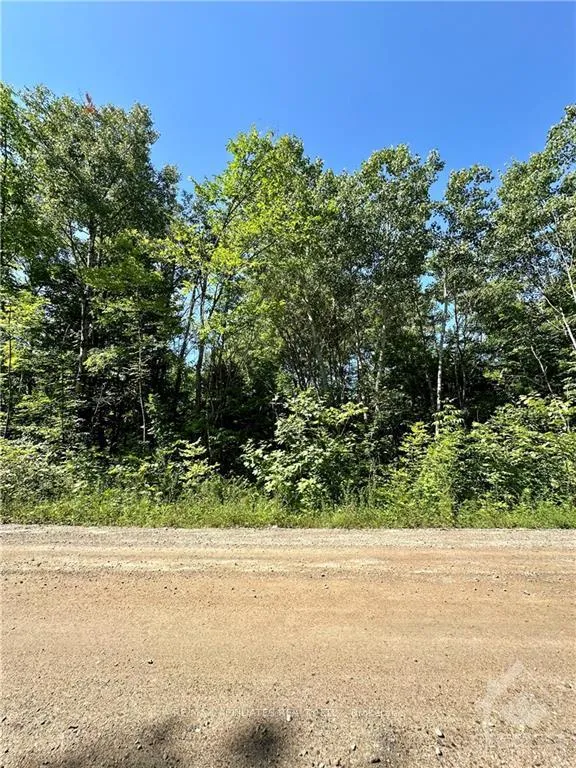 Front of 00 Kirk Kove Road