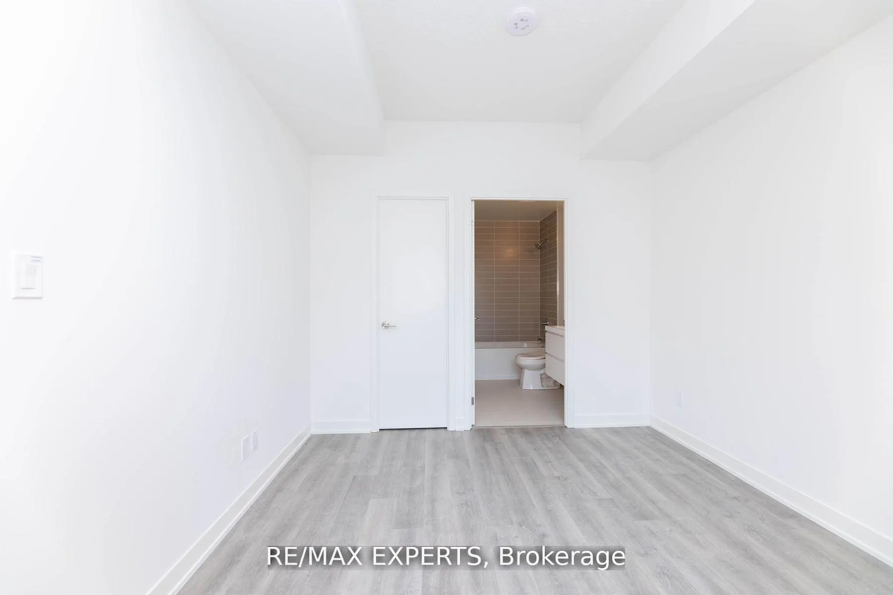 Photo 12 of Unit 608C, 38 Simcoe Promenade Circle, Markham, Unionville — HOMEH
