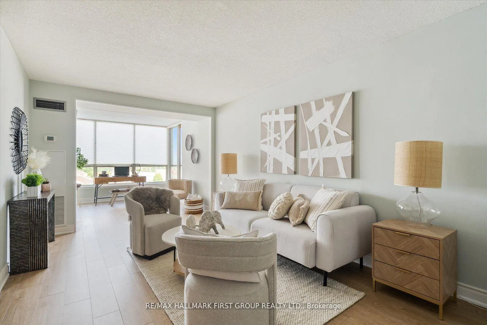 Photo 3 of Unit 717, 1880 Valley Farm Road, Pickering, Town Centre — HOMEH